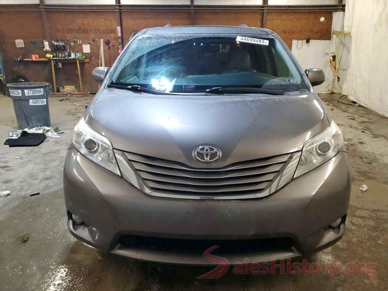 5TDYK3DCXGS720318 2016 TOYOTA SIENNA