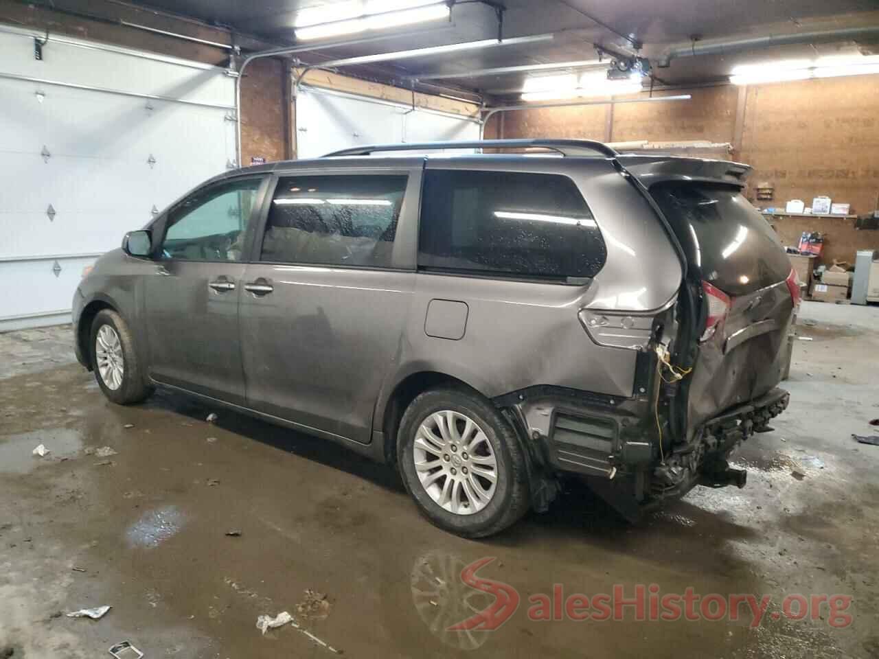 5TDYK3DCXGS720318 2016 TOYOTA SIENNA