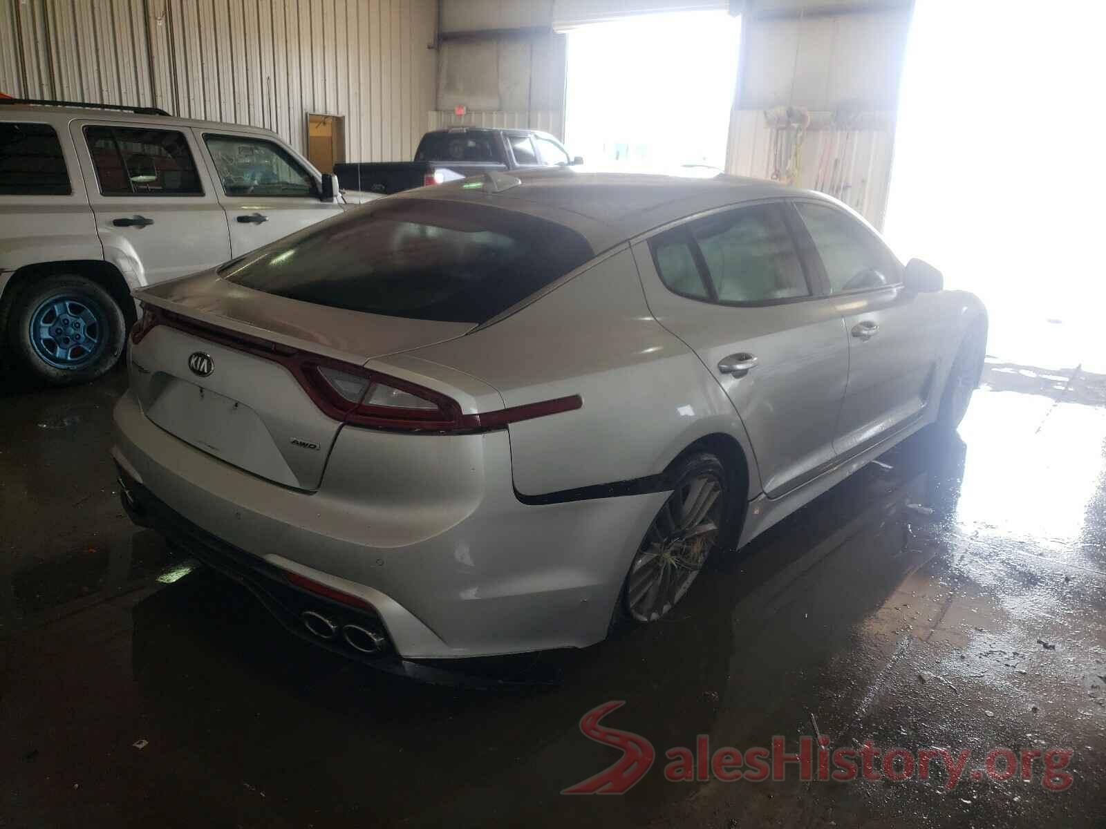 KNAE15LA3J6033431 2018 KIA STINGER