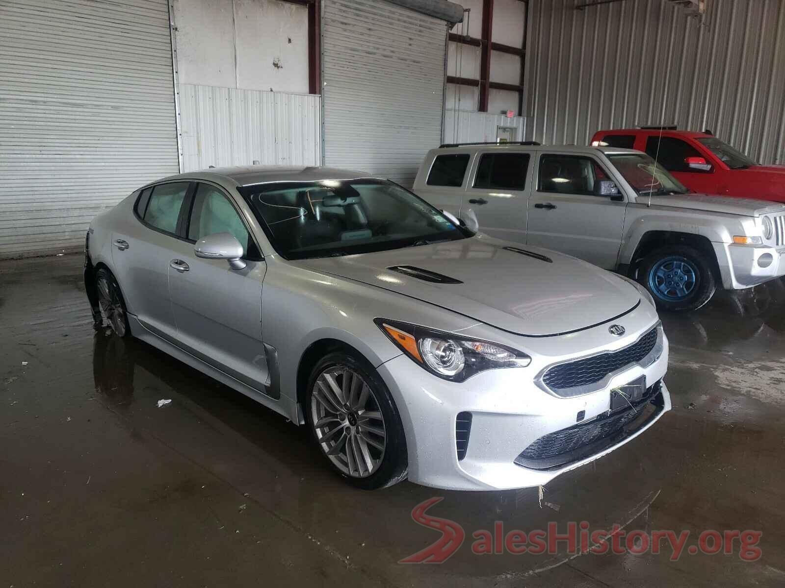 KNAE15LA3J6033431 2018 KIA STINGER