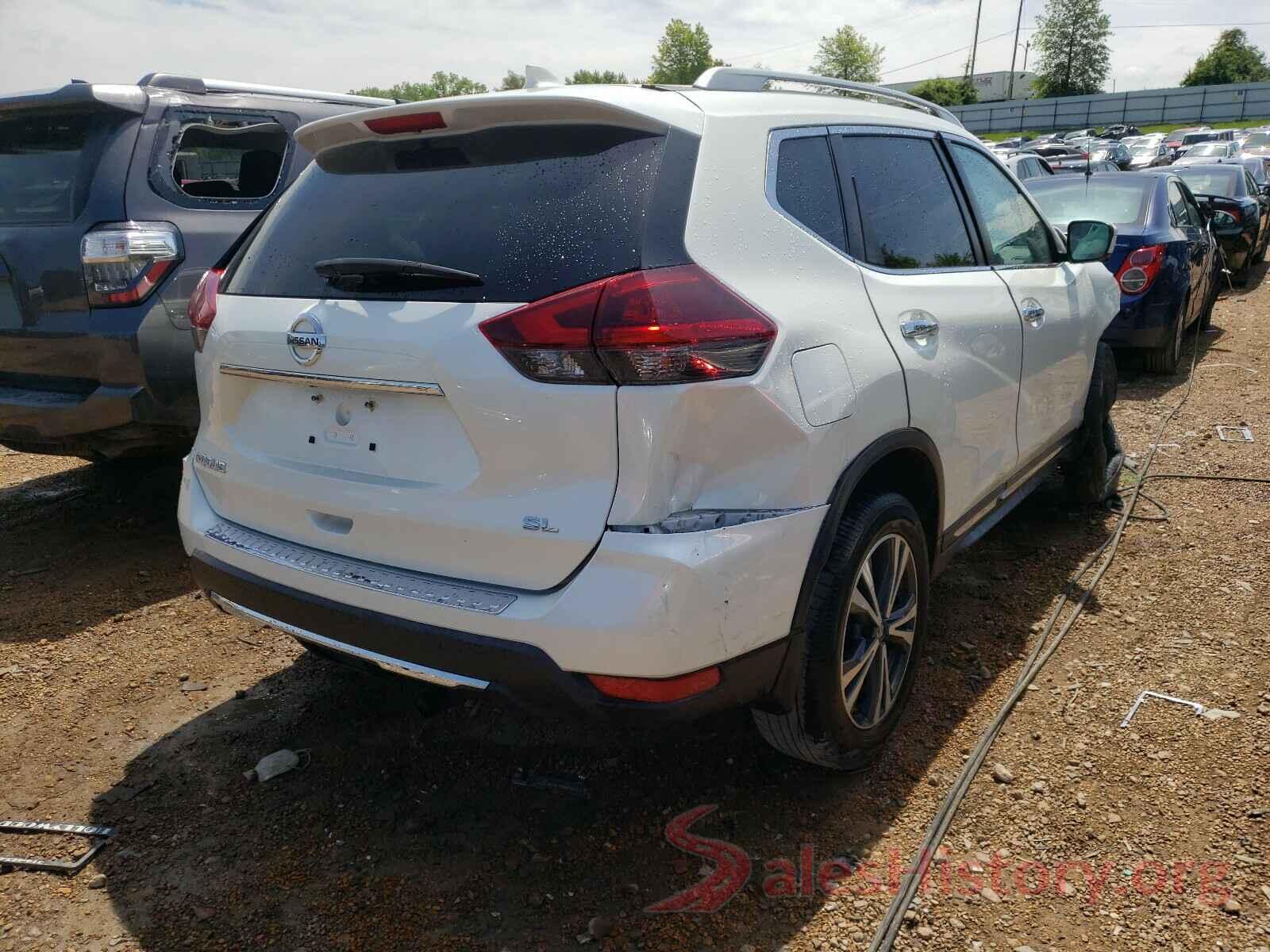 5N1AT2MT8JC827512 2018 NISSAN ROGUE