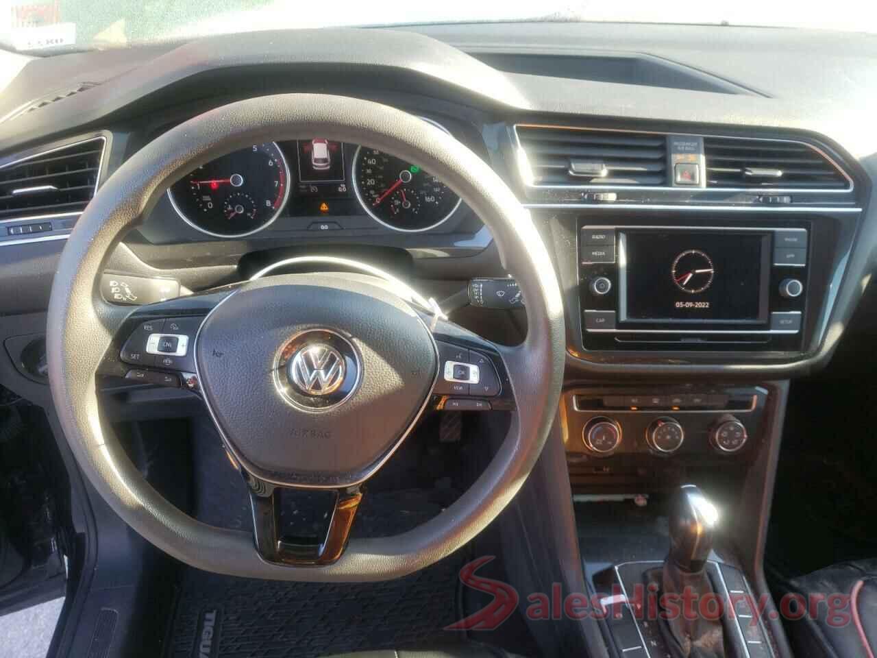 3VV1B7AX9KM027444 2019 VOLKSWAGEN TIGUAN