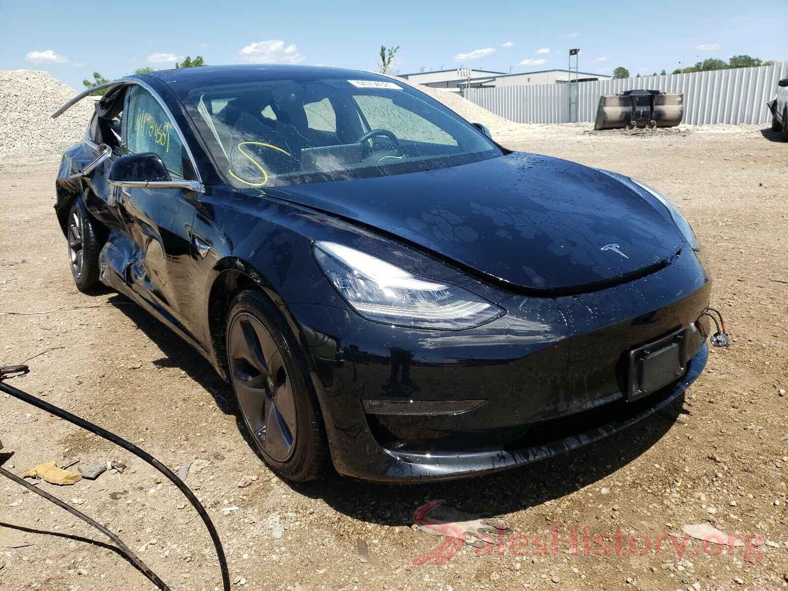 5YJ3E1EB2JF182382 2018 TESLA MODEL 3