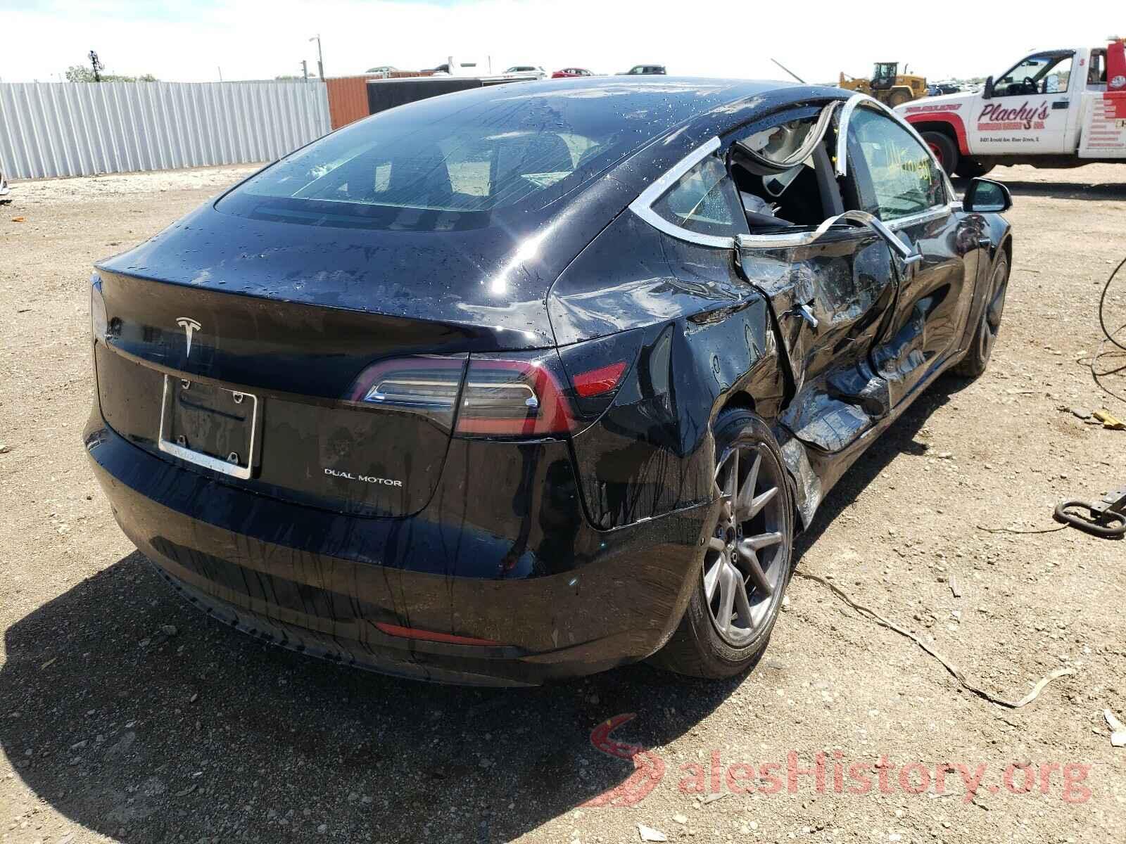 5YJ3E1EB2JF182382 2018 TESLA MODEL 3