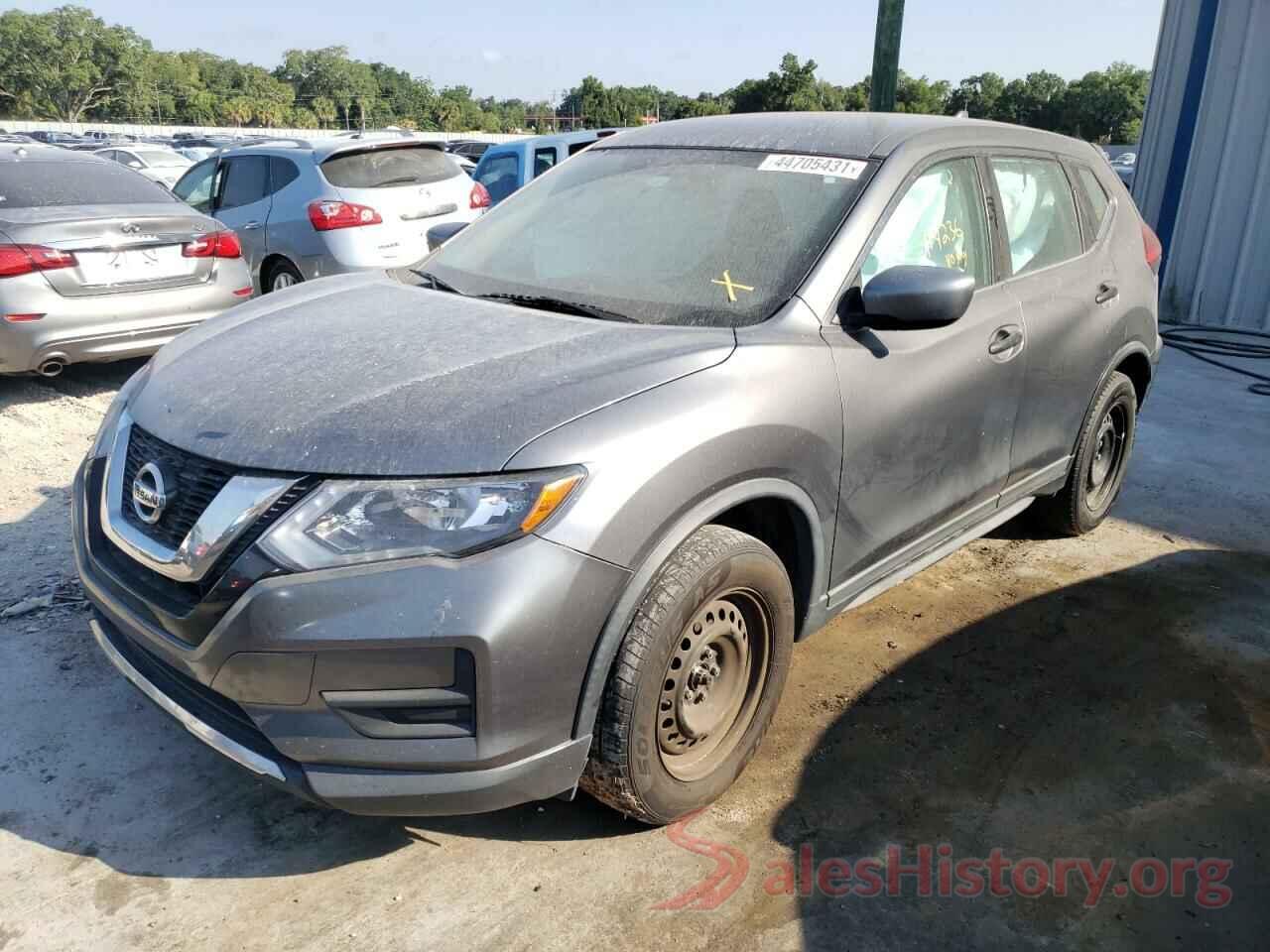 KNMAT2MV0HP530632 2017 NISSAN ROGUE