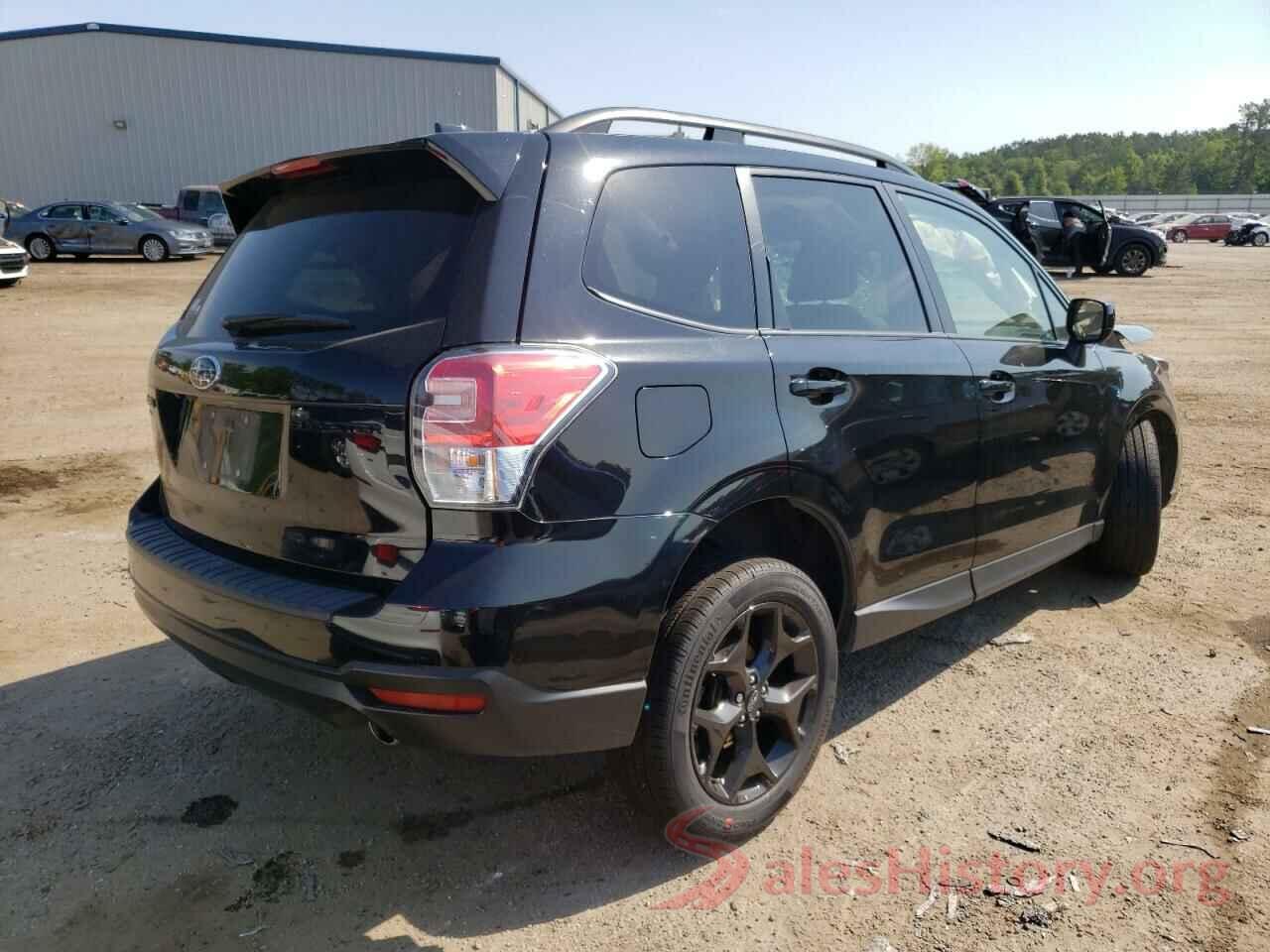 JF2SJAGC5JH570866 2018 SUBARU FORESTER