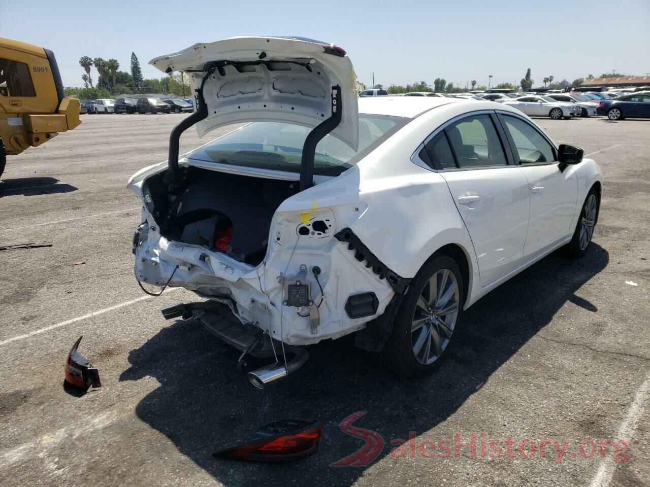 JM1GL1VMXJ1332918 2018 MAZDA 6