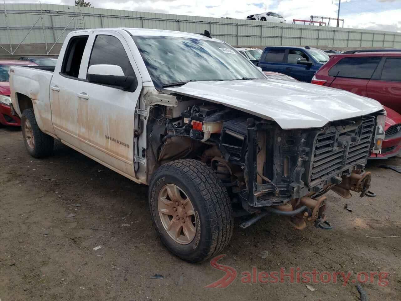 1GCVKREH9JZ296135 2018 CHEVROLET SILVERADO