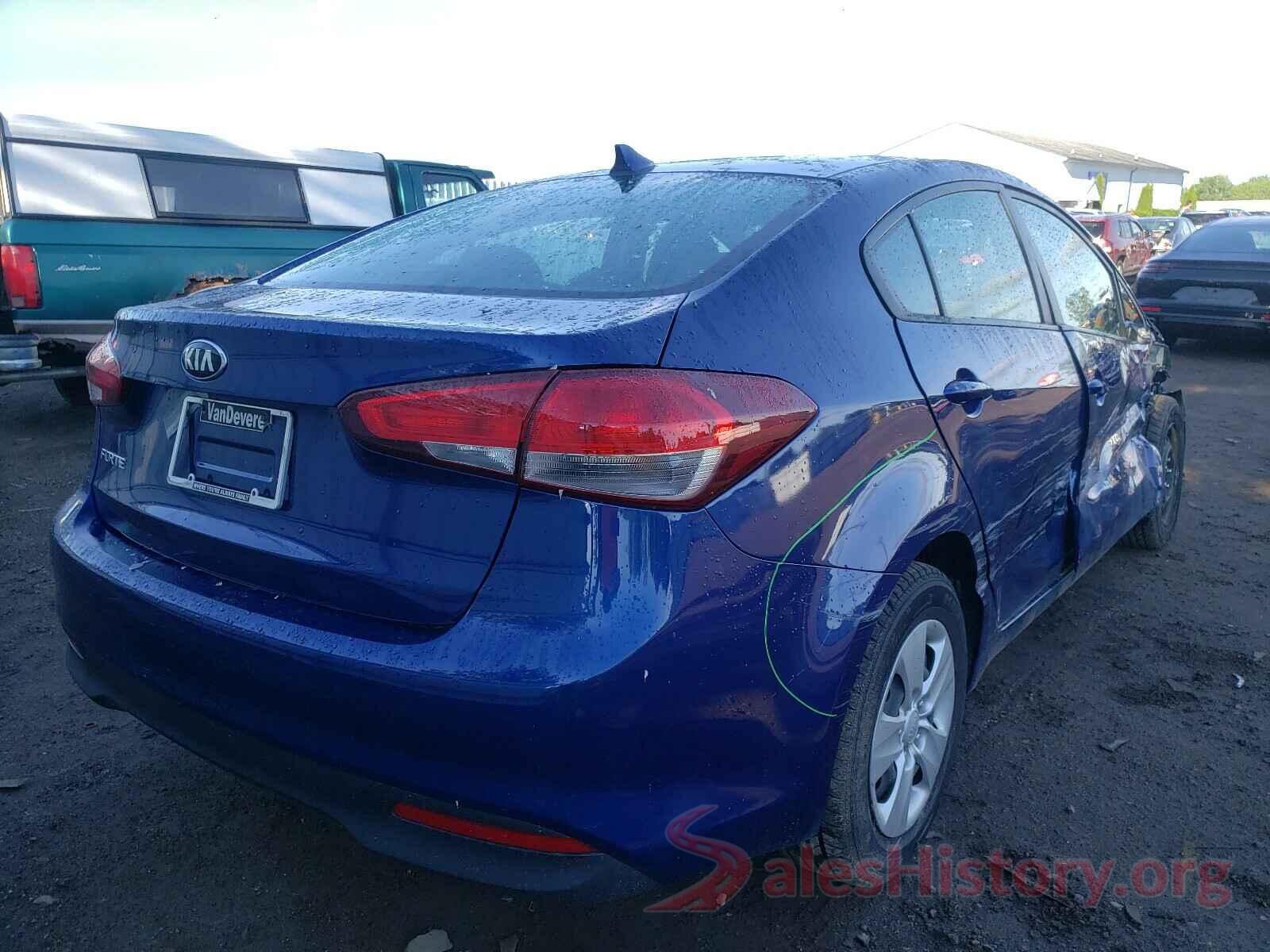 3KPFK4A77HE038626 2017 KIA FORTE