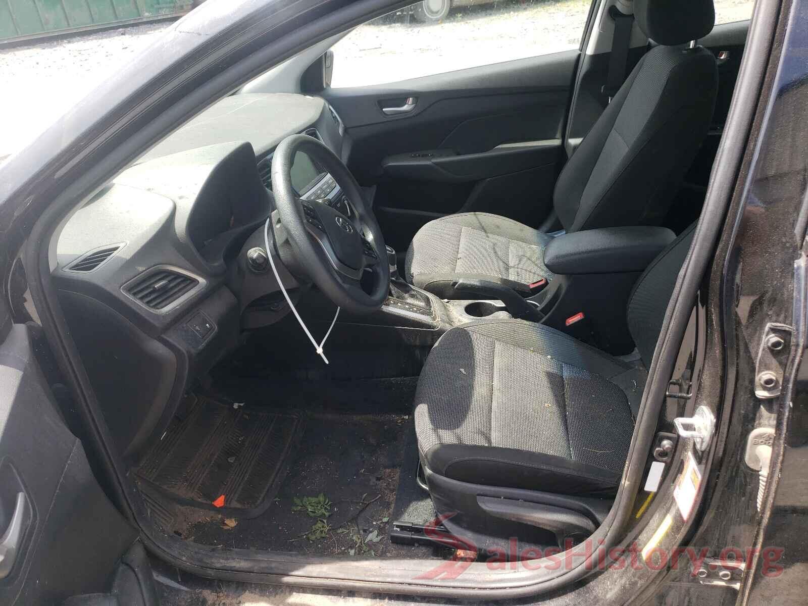 3KPC24A38JE011201 2018 HYUNDAI ACCENT