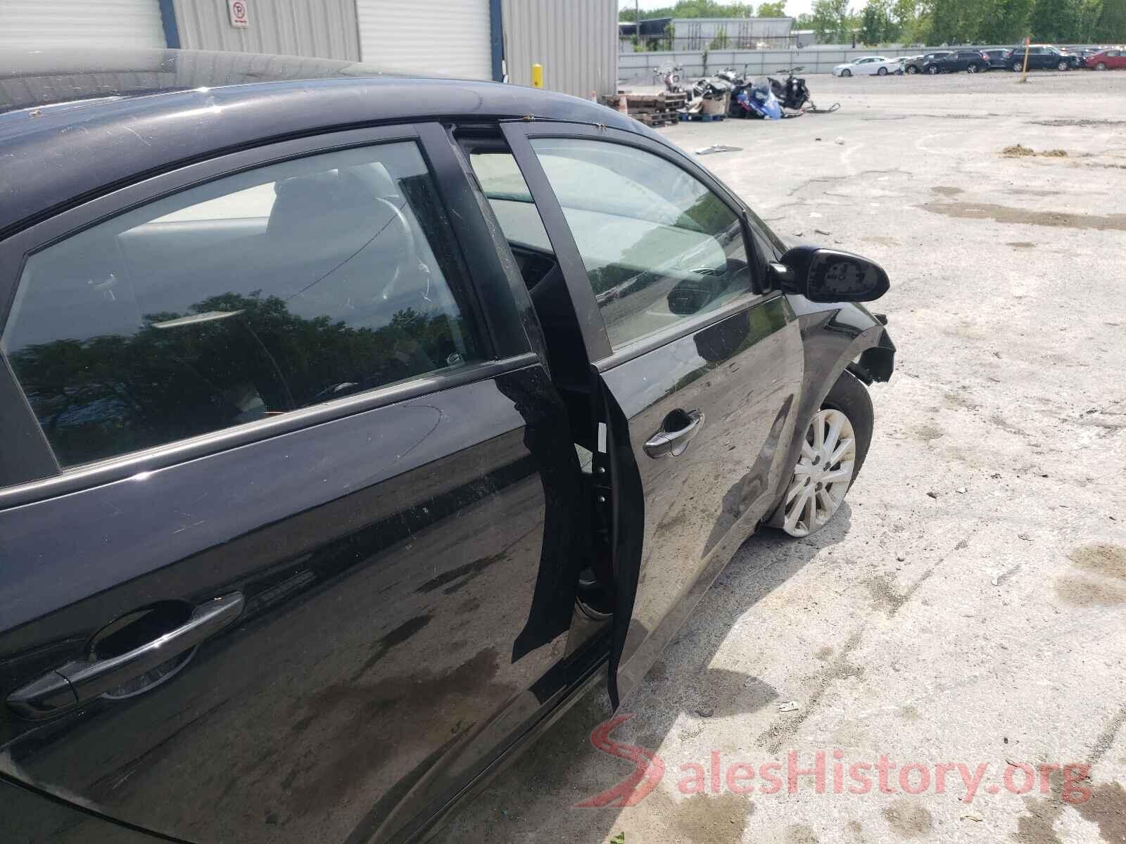 3KPC24A38JE011201 2018 HYUNDAI ACCENT