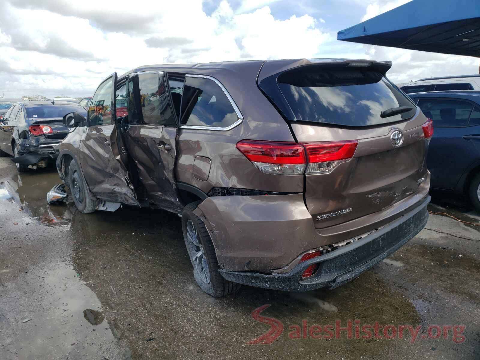 5TDZARFH2JS040665 2018 TOYOTA HIGHLANDER