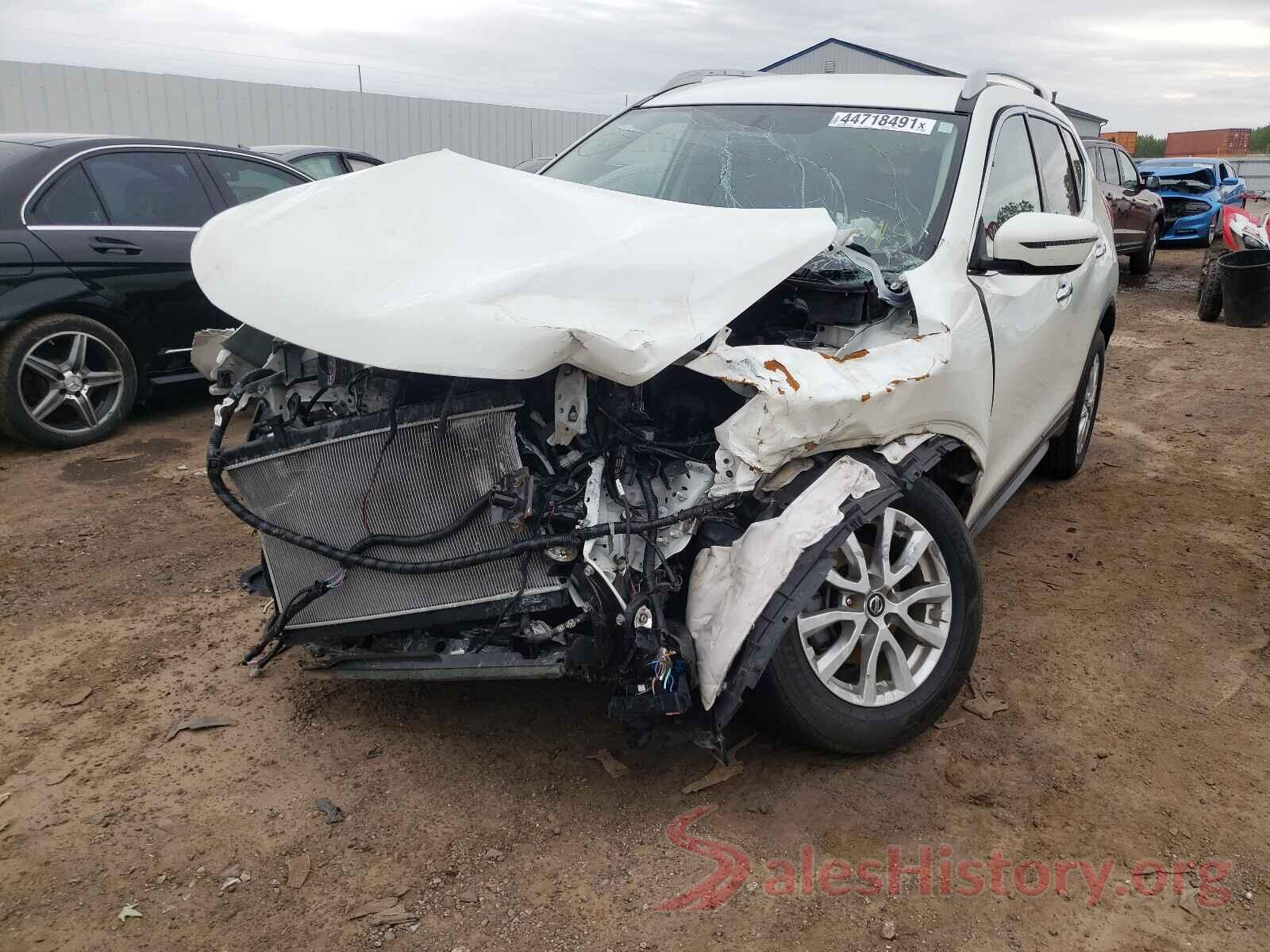 5N1AT2MVXJC819302 2018 NISSAN ROGUE