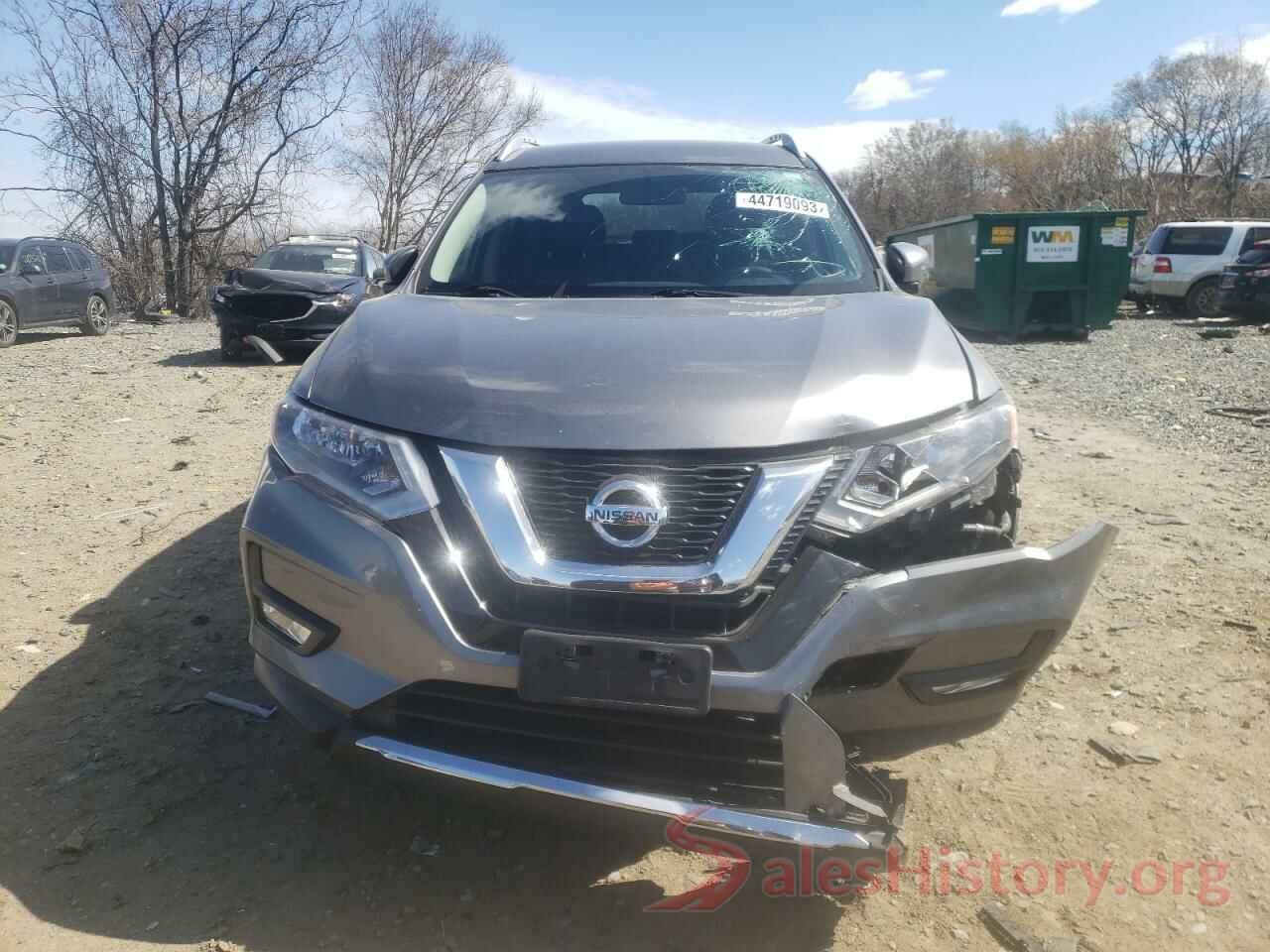 KNMAT2MV7HP526562 2017 NISSAN ROGUE