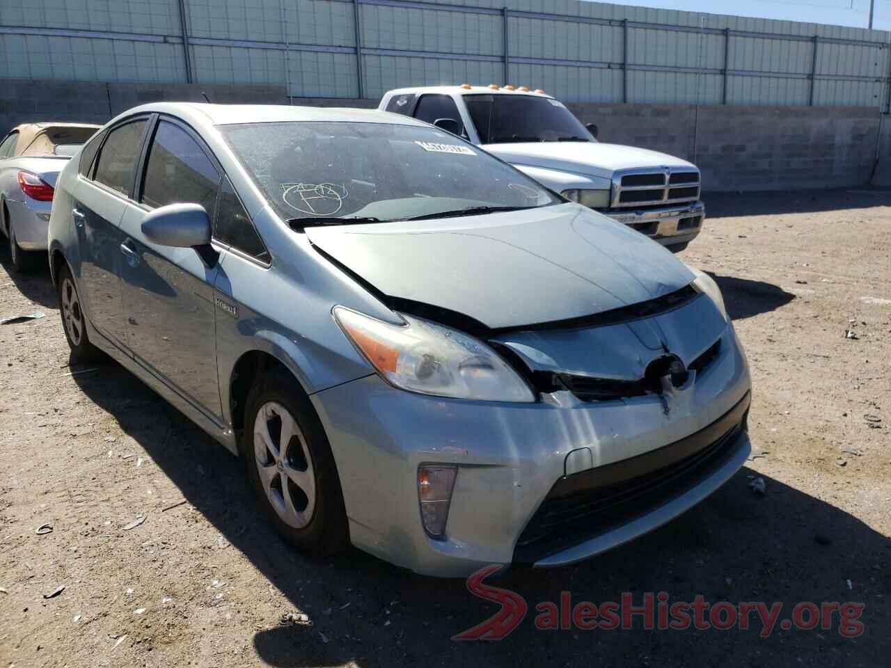 JTDKN3DU5D1675657 2013 TOYOTA PRIUS