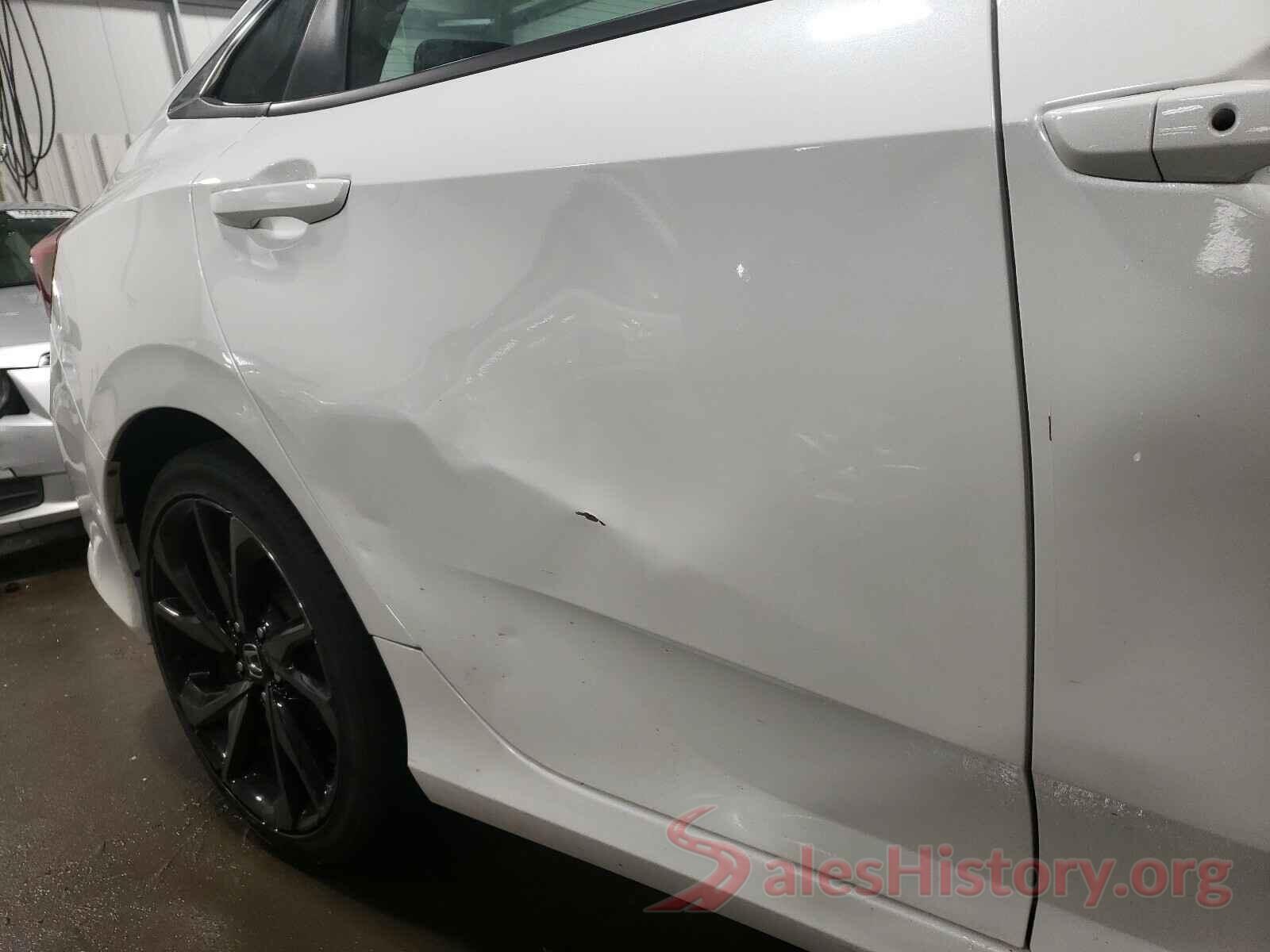 19XFC2F86KE031788 2019 HONDA CIVIC