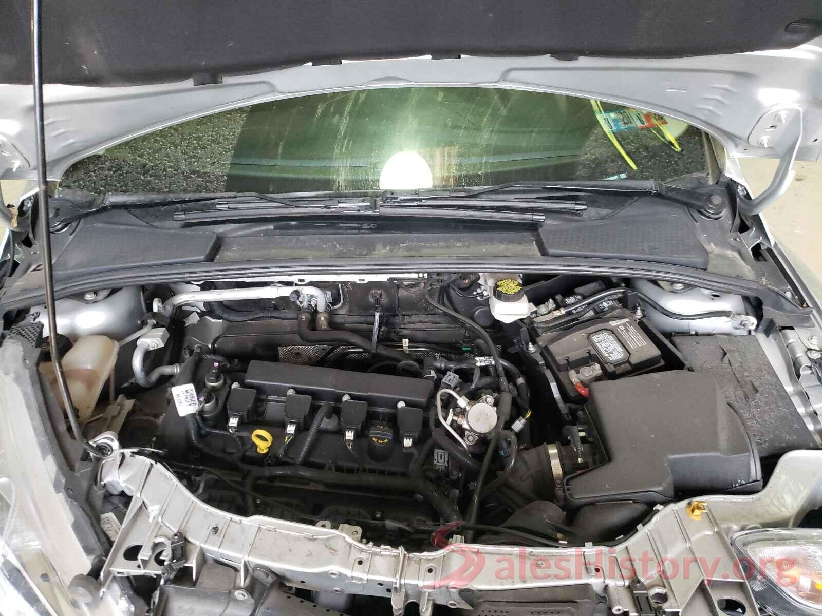 1FADP3K24JL250490 2018 FORD FOCUS