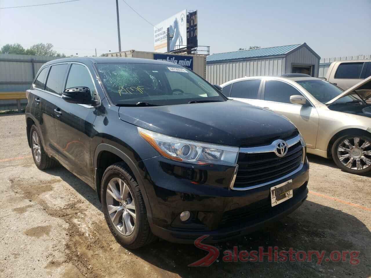 5TDBKRFH6FS135834 2015 TOYOTA HIGHLANDER