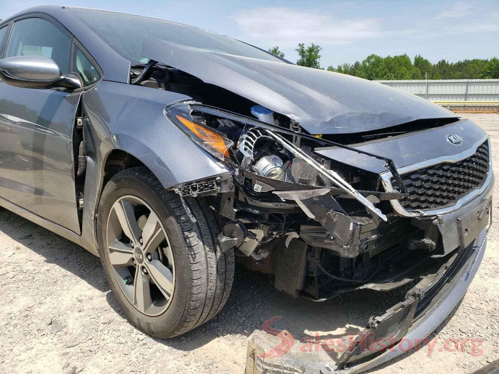 3KPFL4A72JE276791 2018 KIA FORTE