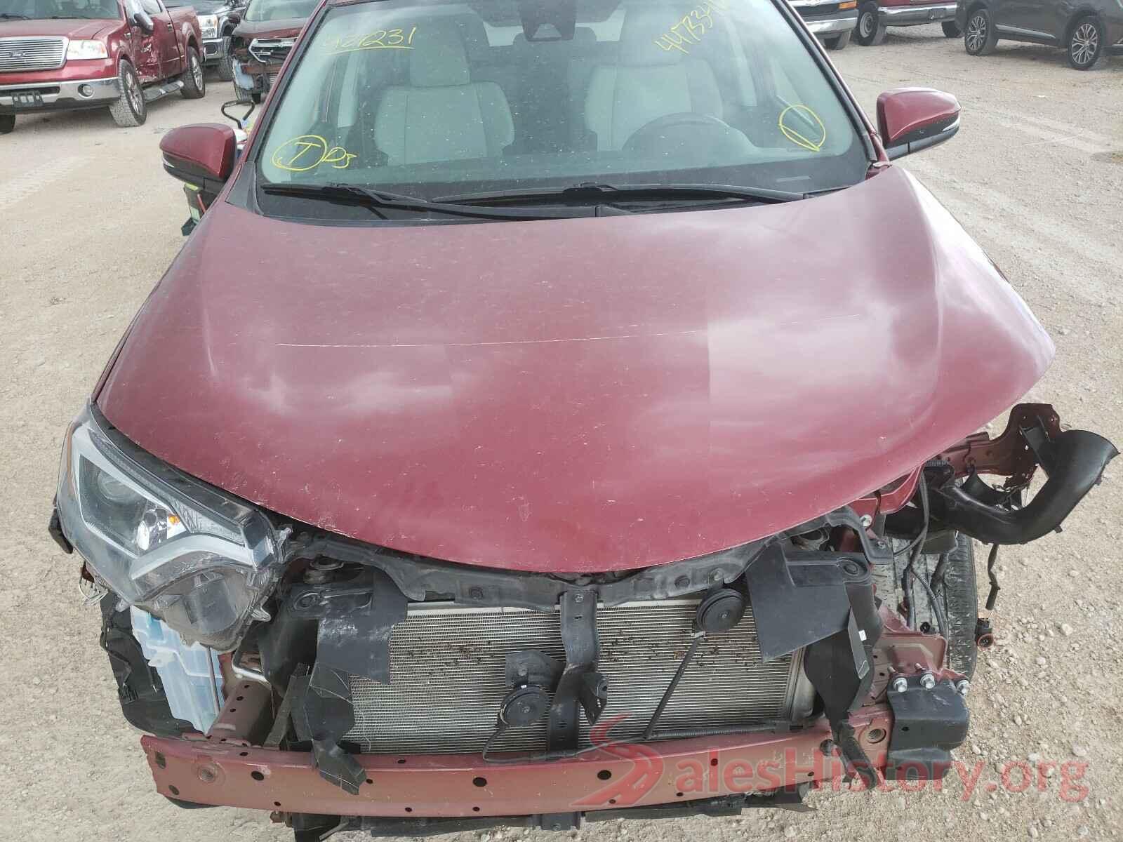 2T3WFREV6JW427231 2018 TOYOTA RAV4