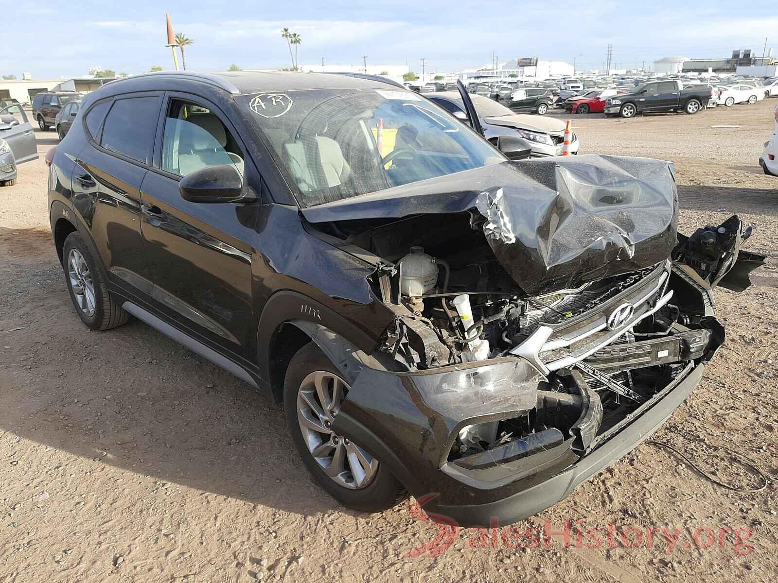 KM8J33A4XJU715890 2018 HYUNDAI TUCSON