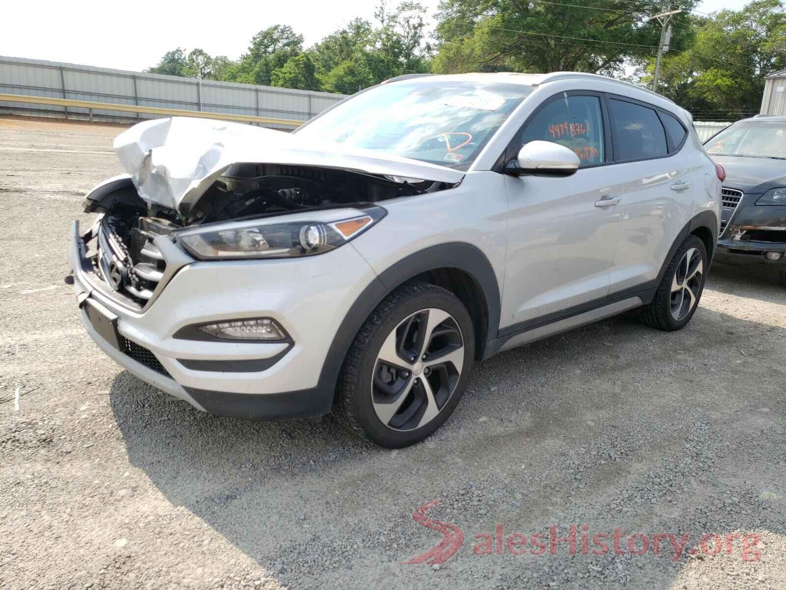 KM8J3CA20HU301946 2017 HYUNDAI TUCSON