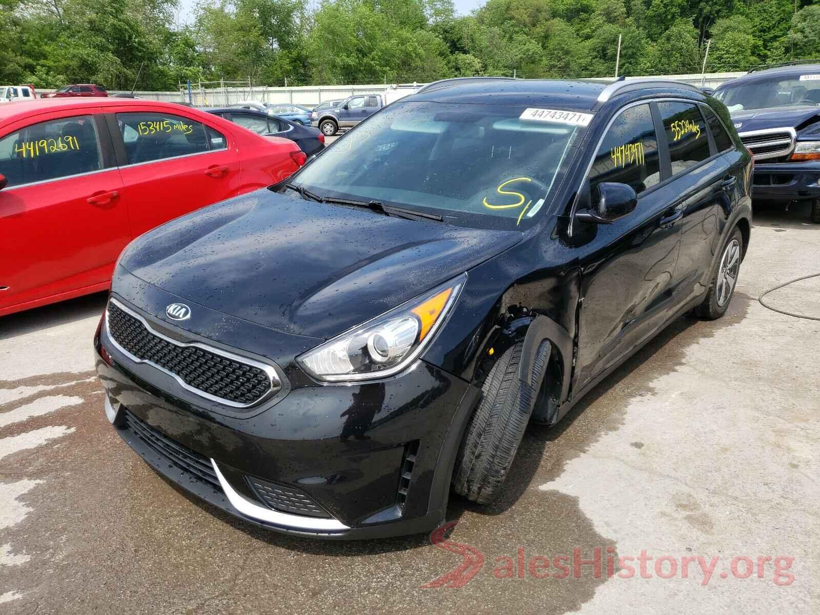 KNDCB3LC8J5204595 2018 KIA NIRO