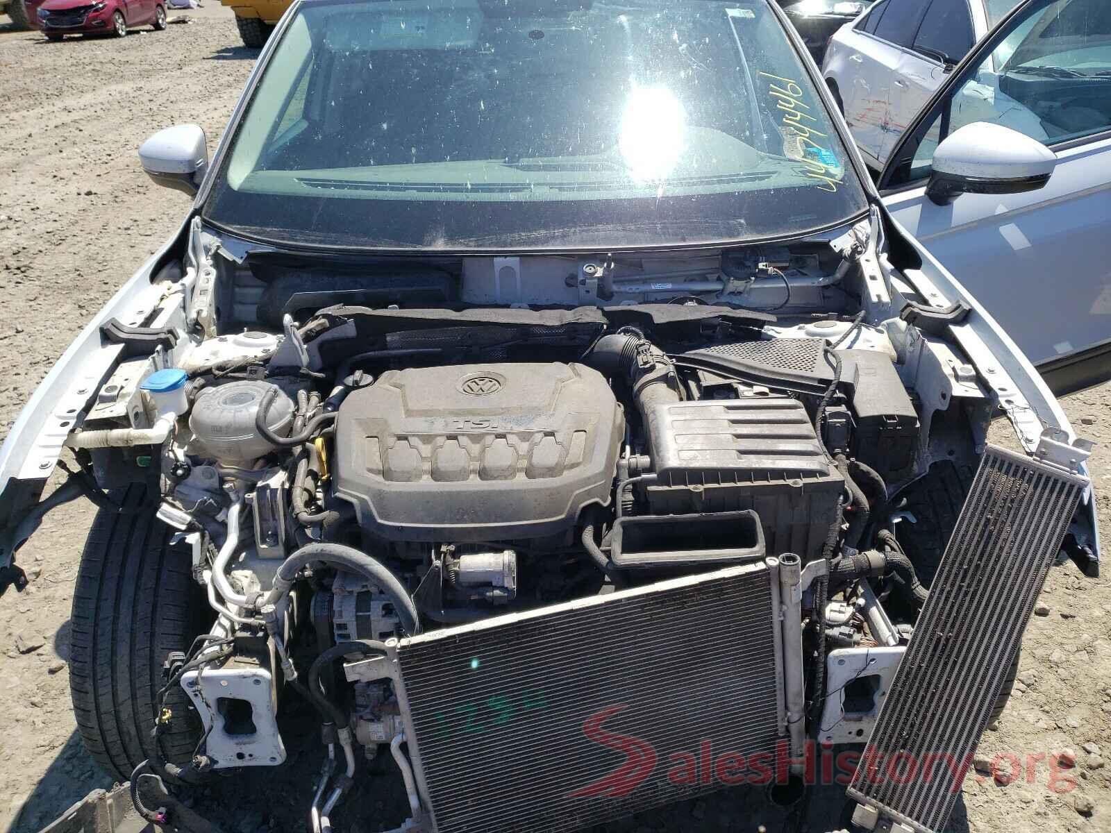 3VV1B7AX0JM097784 2018 VOLKSWAGEN TIGUAN