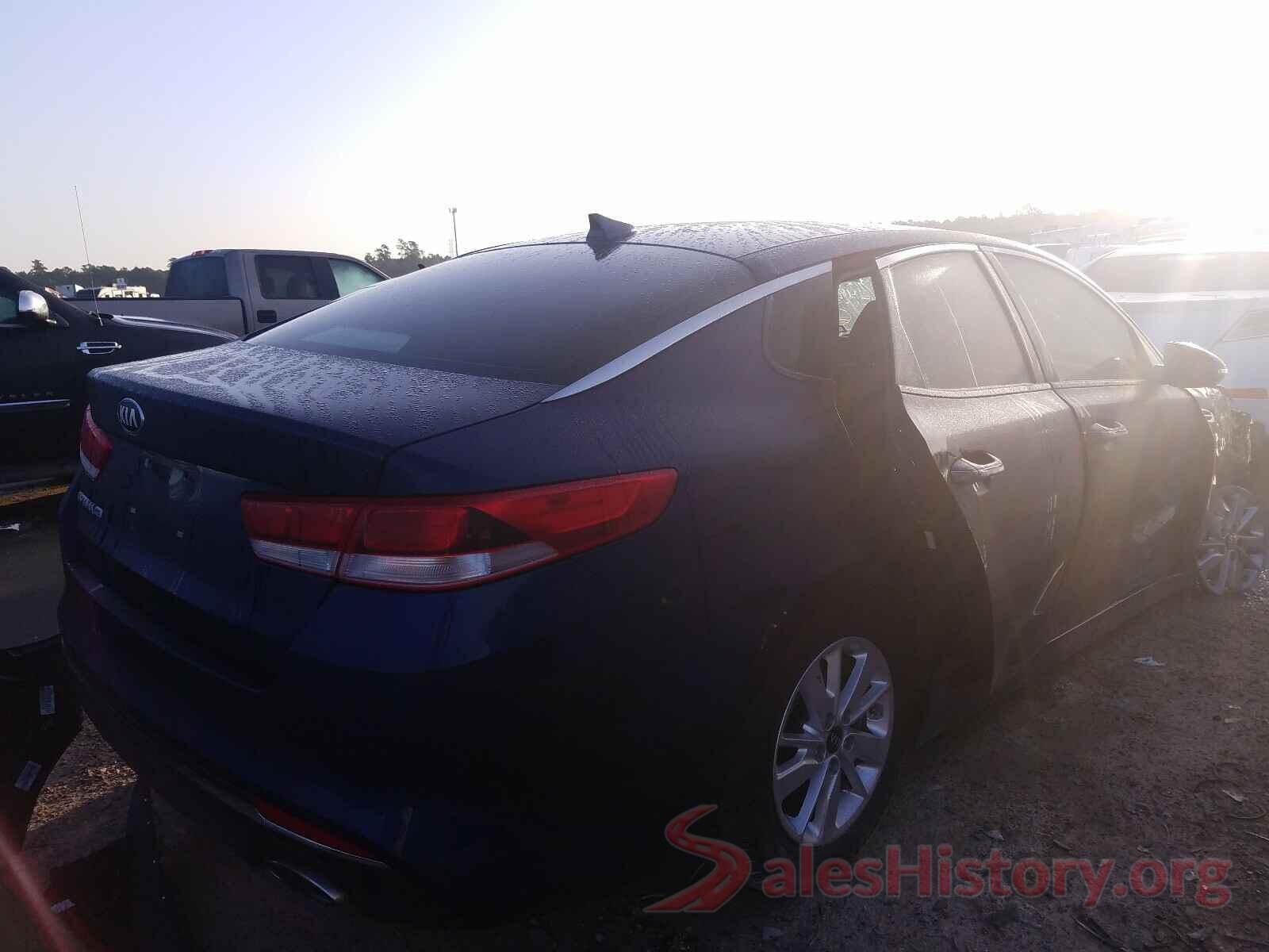 5XXGT4L31JG214370 2018 KIA OPTIMA