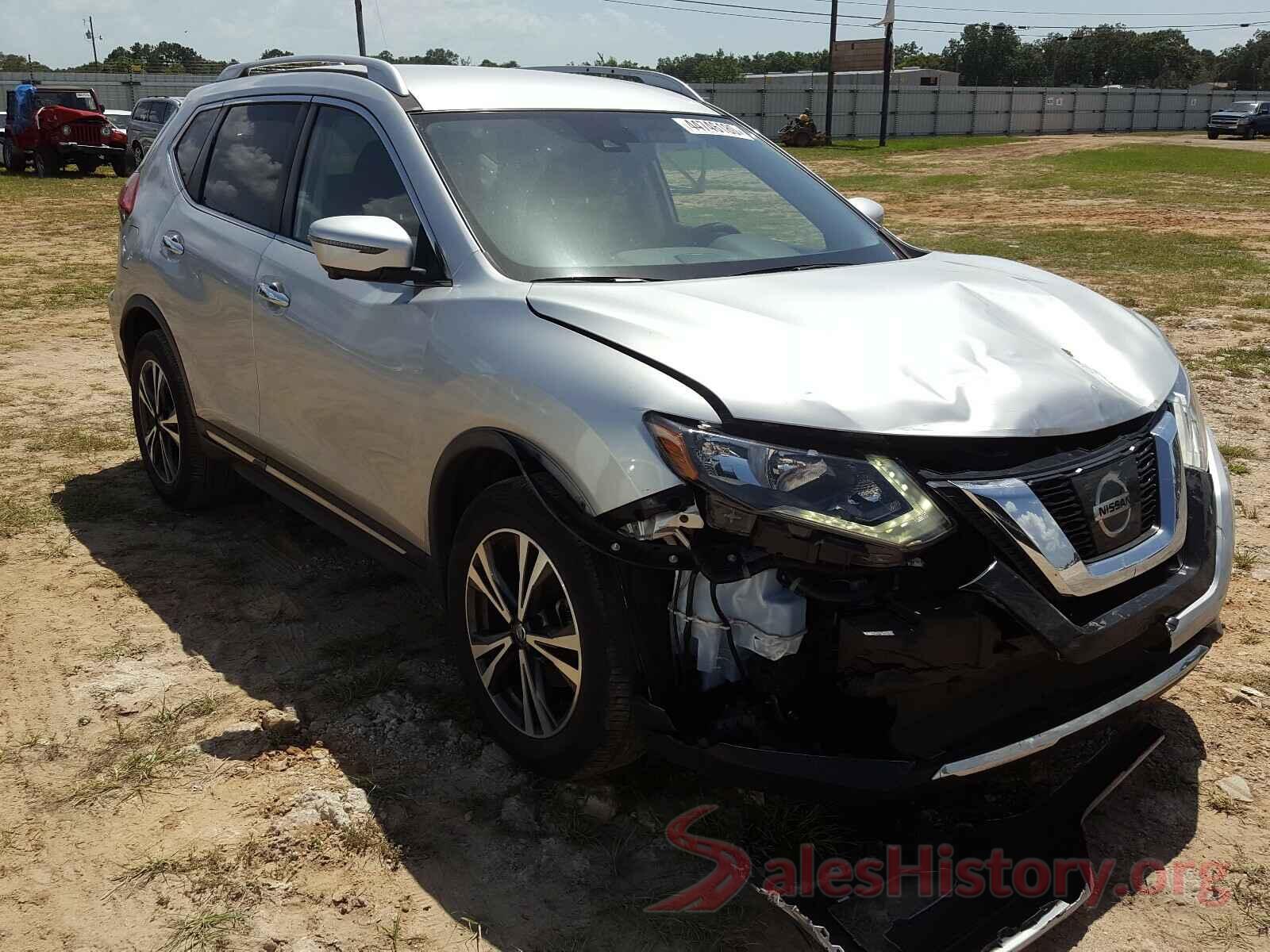 JN8AT2MT1HW154323 2017 NISSAN ROGUE