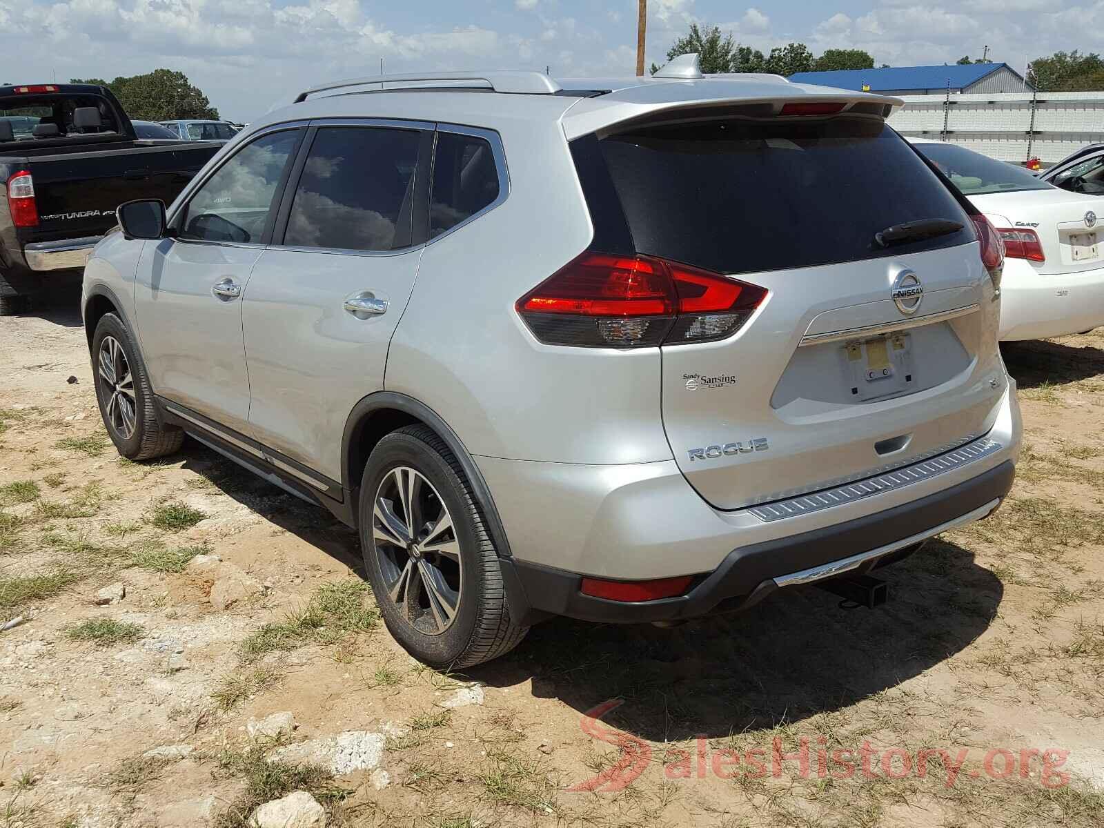 JN8AT2MT1HW154323 2017 NISSAN ROGUE