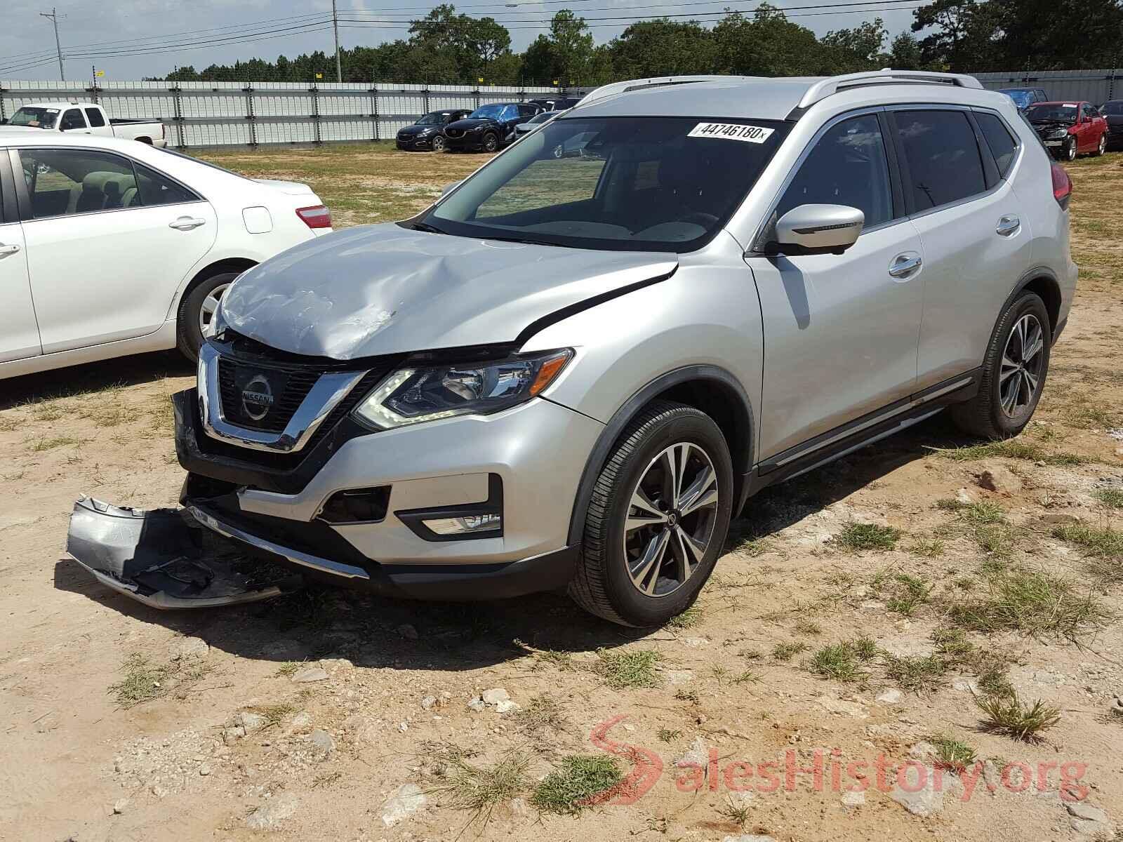 JN8AT2MT1HW154323 2017 NISSAN ROGUE