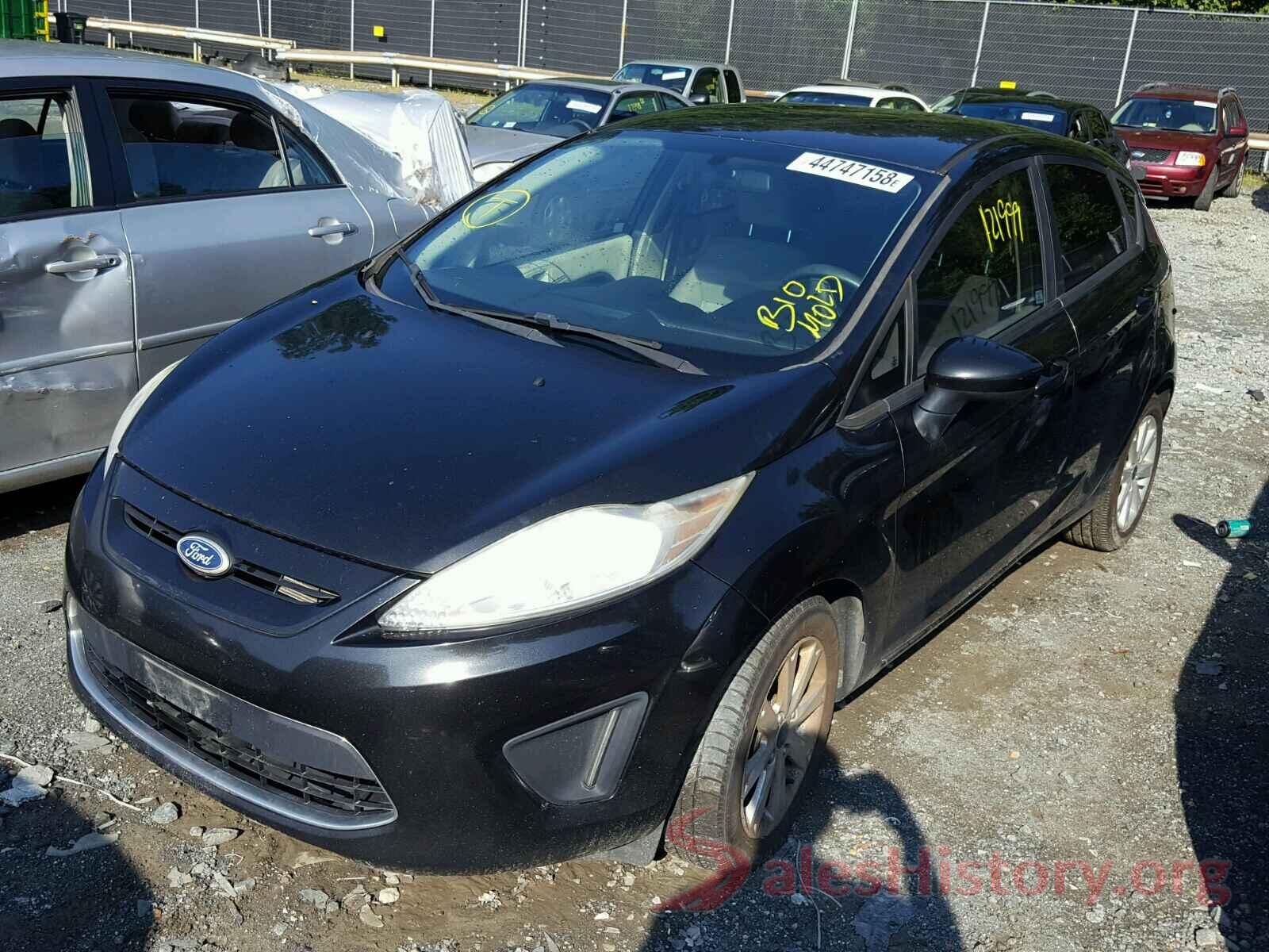 3FADP4EJ2BM116845 2011 FORD FIESTA SE