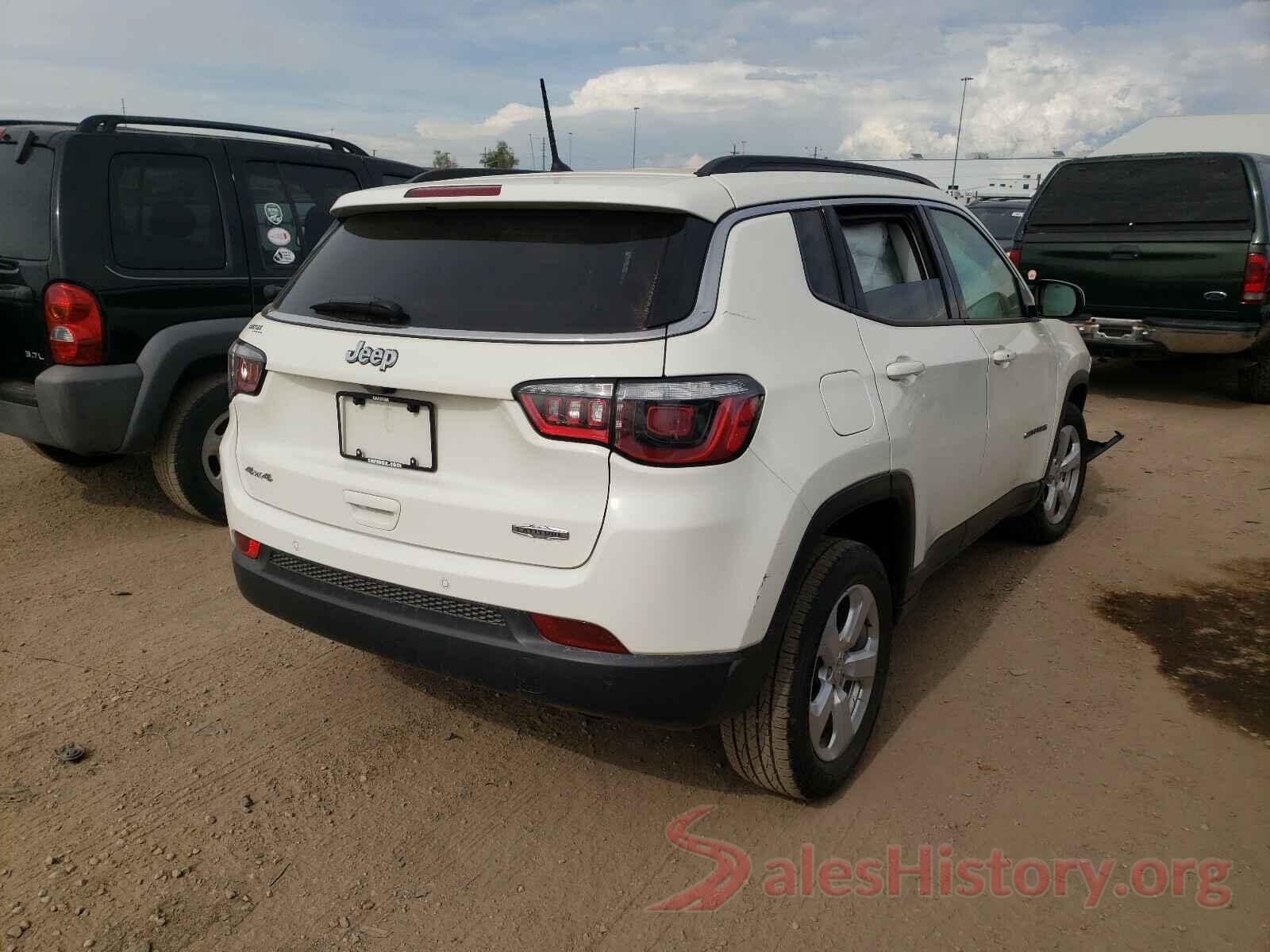 3C4NJDBB1JT147487 2018 JEEP COMPASS