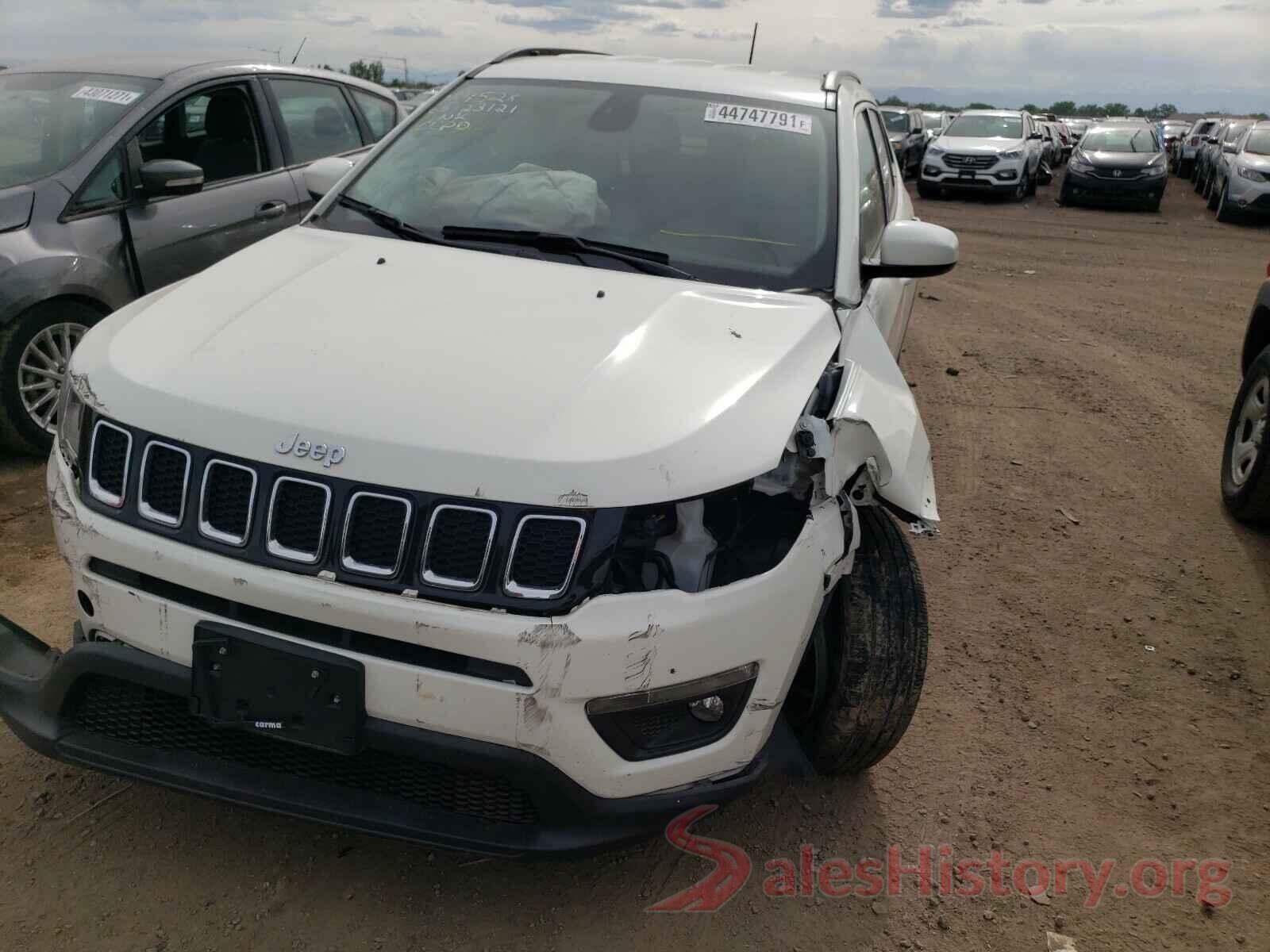 3C4NJDBB1JT147487 2018 JEEP COMPASS