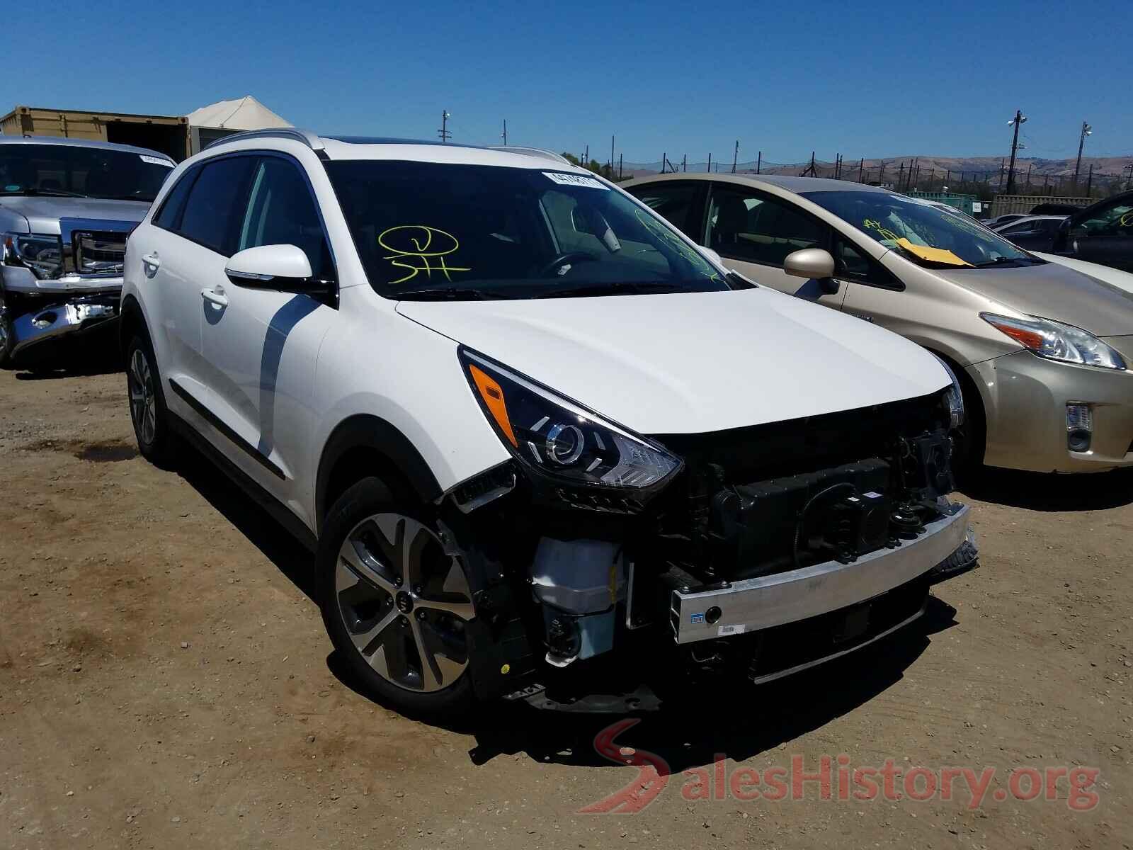 KNDCE3LG2L5037096 2020 KIA NIRO