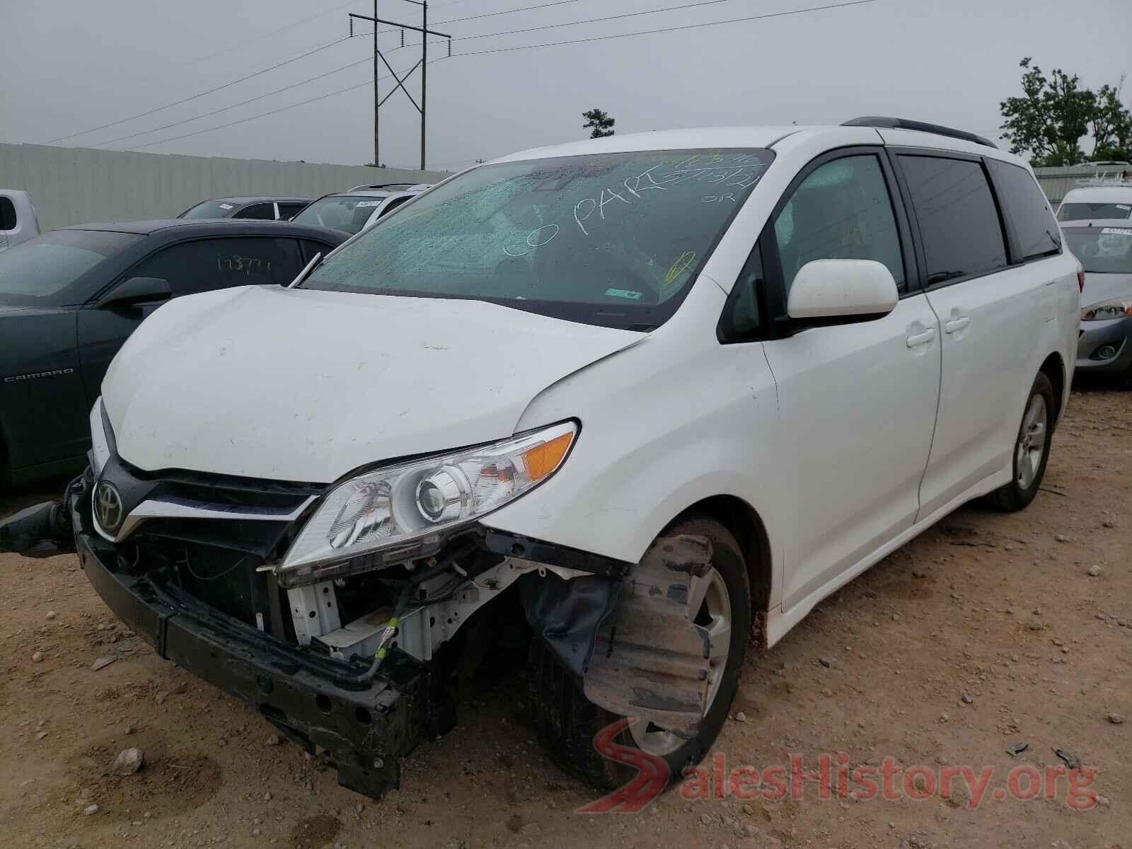 5TDKZ3DC6JS916376 2018 TOYOTA SIENNA