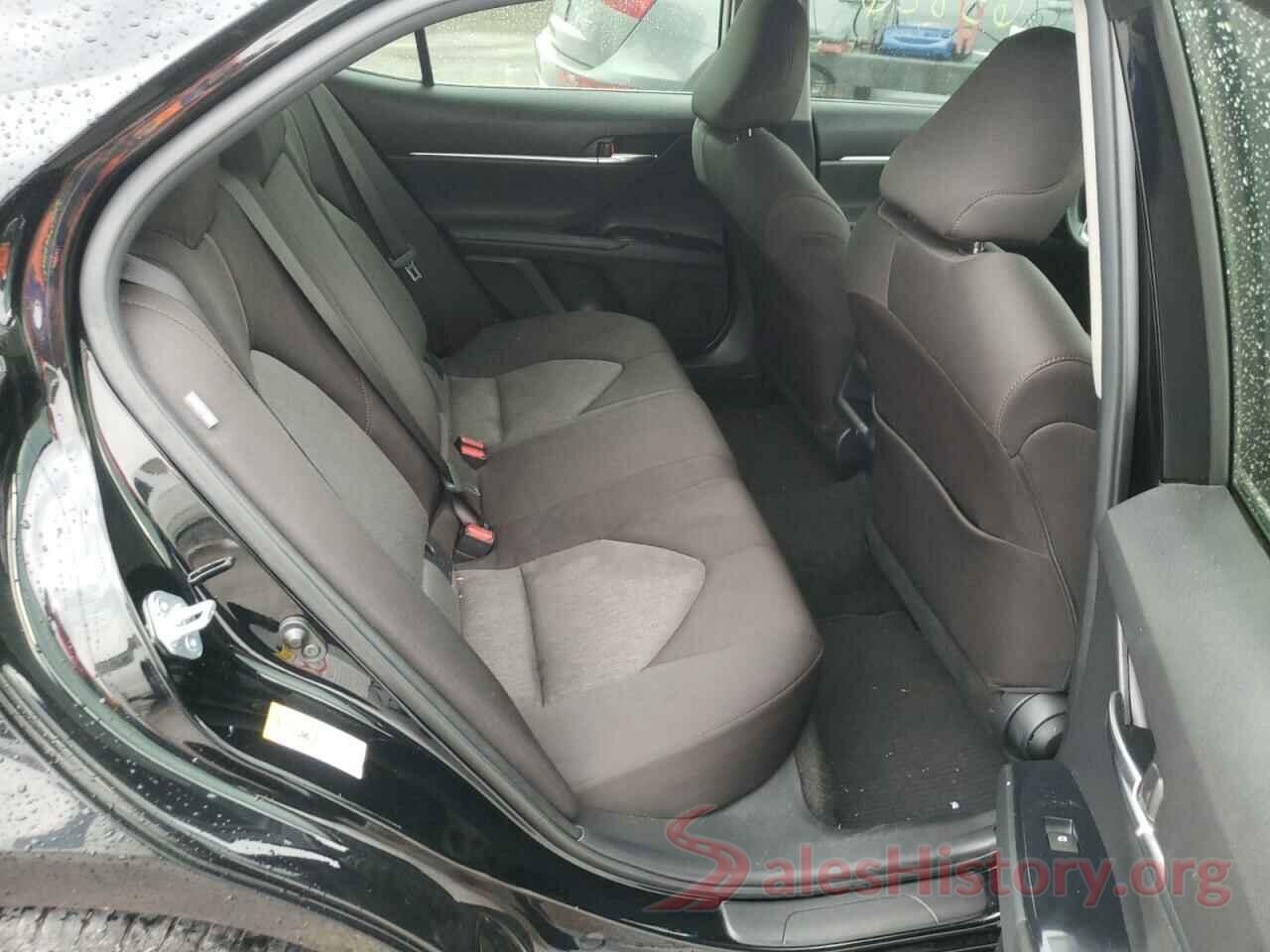 JTNB11HKXJ3067380 2018 TOYOTA CAMRY