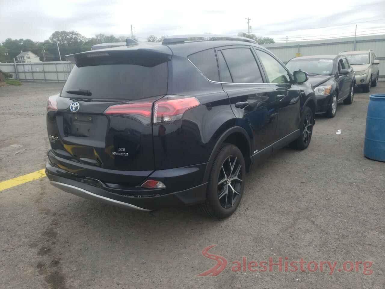 JTMJJREVXJD236093 2018 TOYOTA RAV4