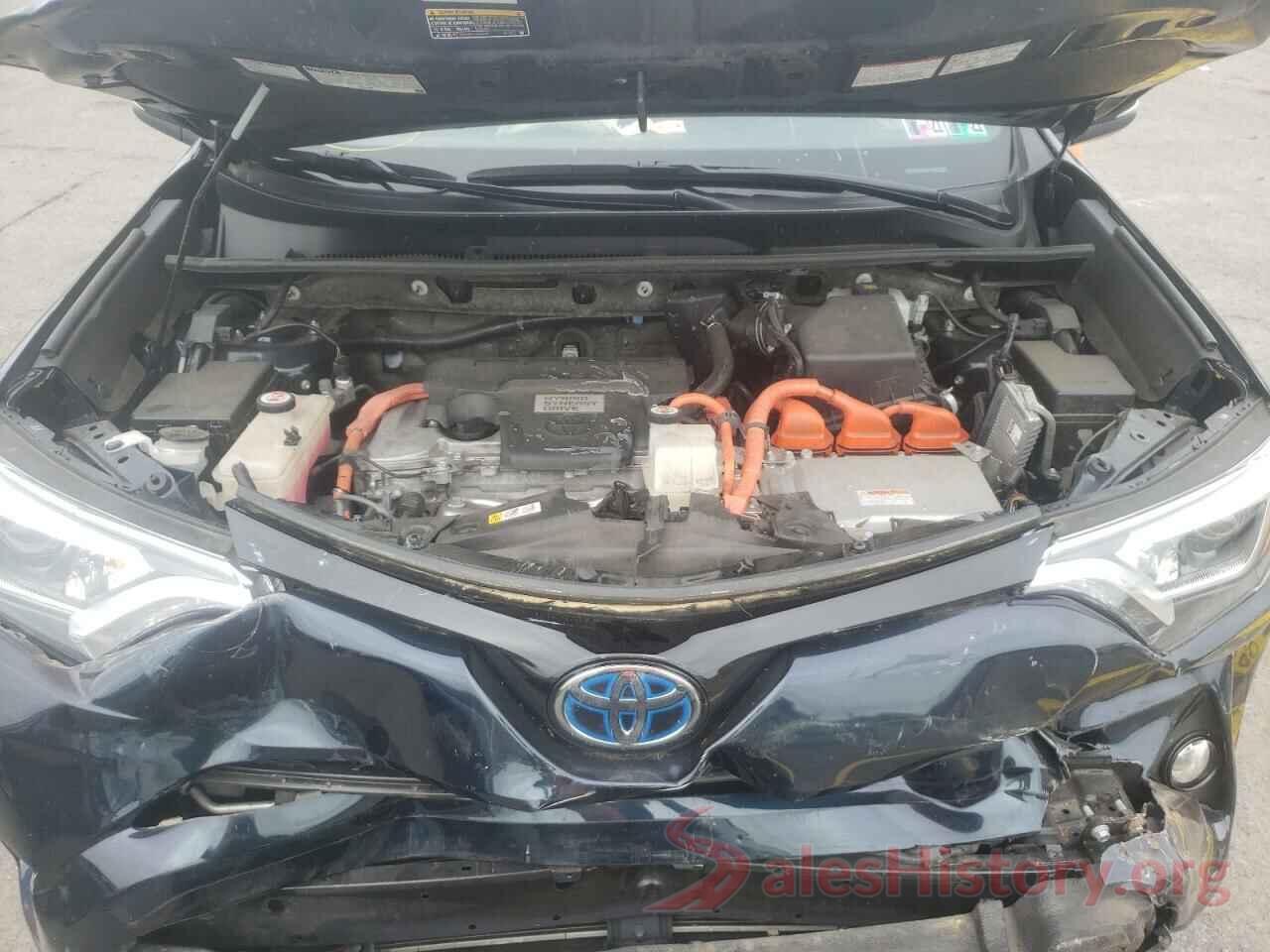 JTMJJREVXJD236093 2018 TOYOTA RAV4