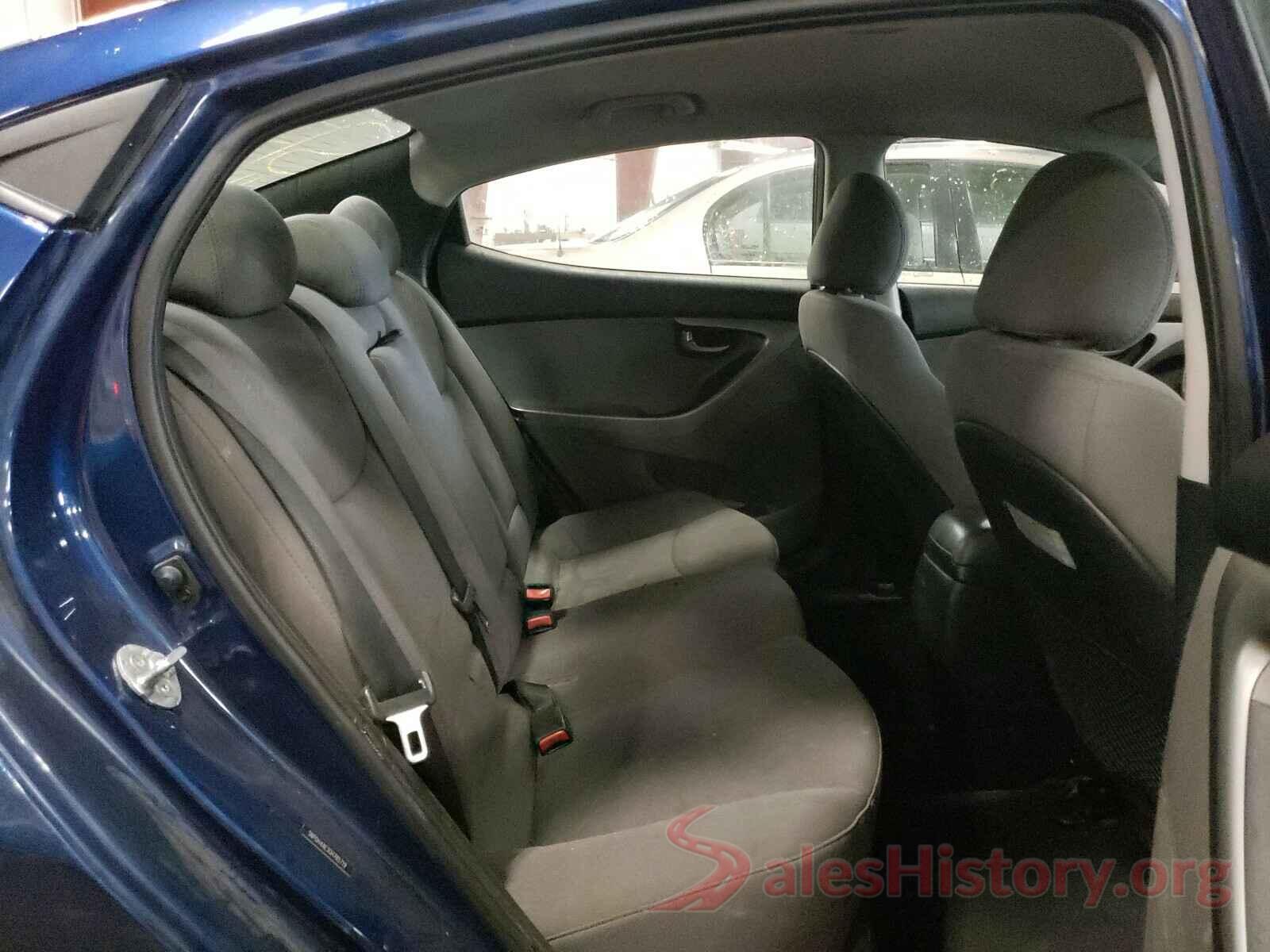 5NPDH4AE3GH785719 2016 HYUNDAI ELANTRA