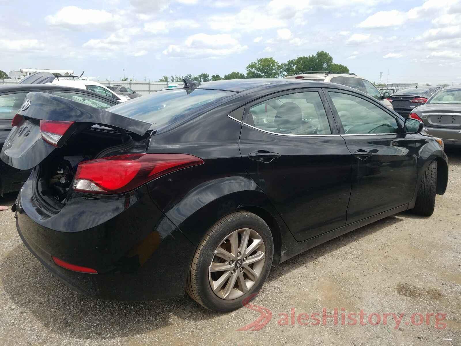 5NPDH4AE9FH592408 2015 HYUNDAI ELANTRA