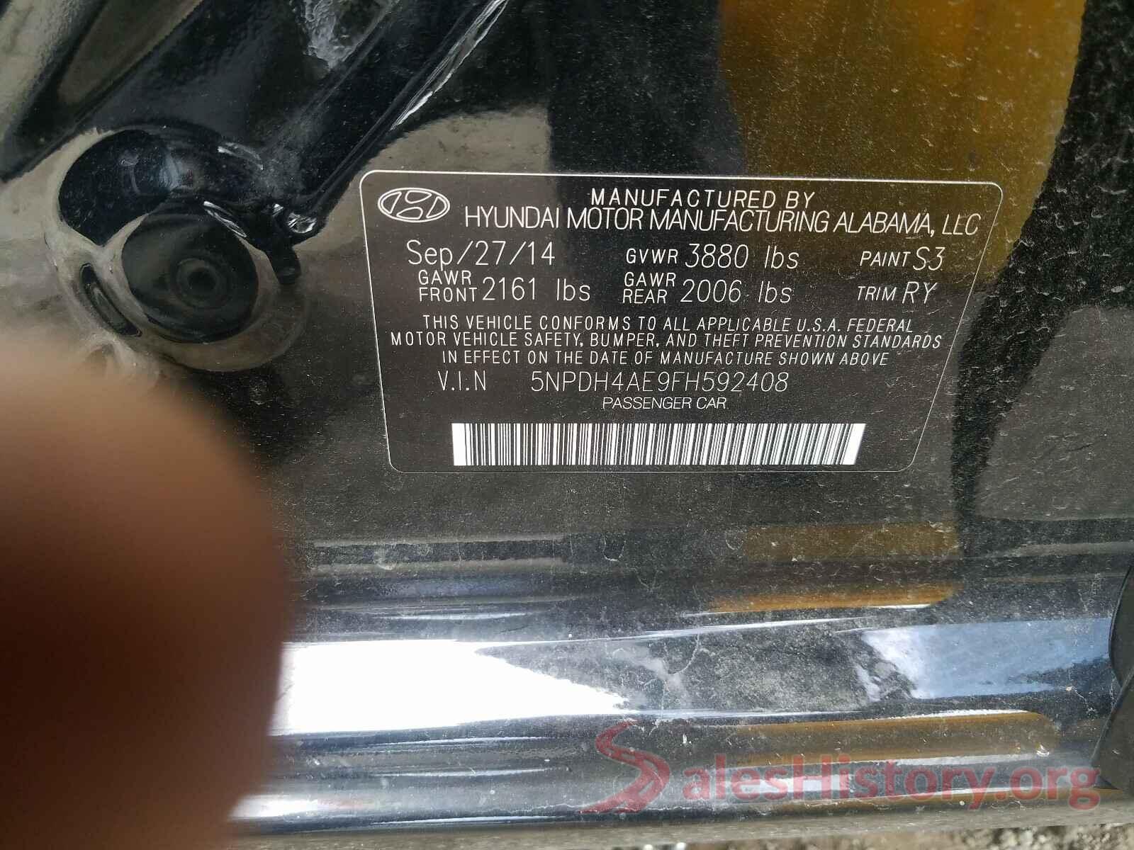 5NPDH4AE9FH592408 2015 HYUNDAI ELANTRA