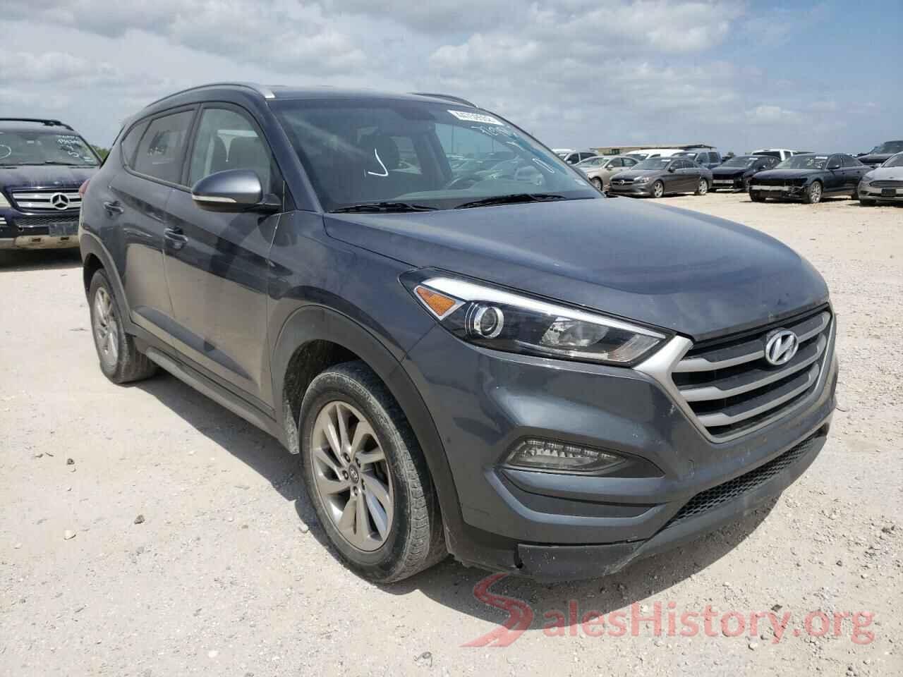 KM8J33A48HU403027 2017 HYUNDAI TUCSON