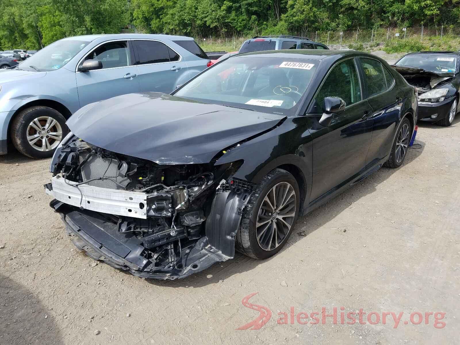 4T1B11HK6JU021779 2018 TOYOTA CAMRY