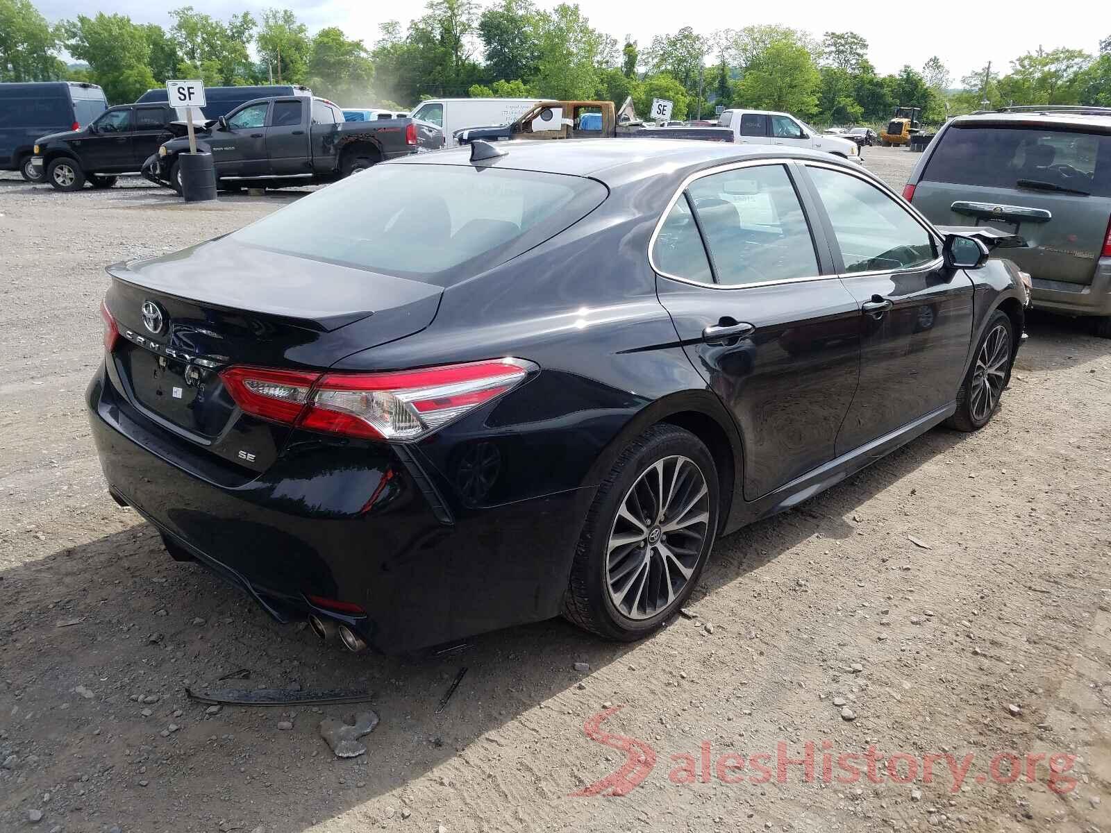 4T1B11HK6JU021779 2018 TOYOTA CAMRY