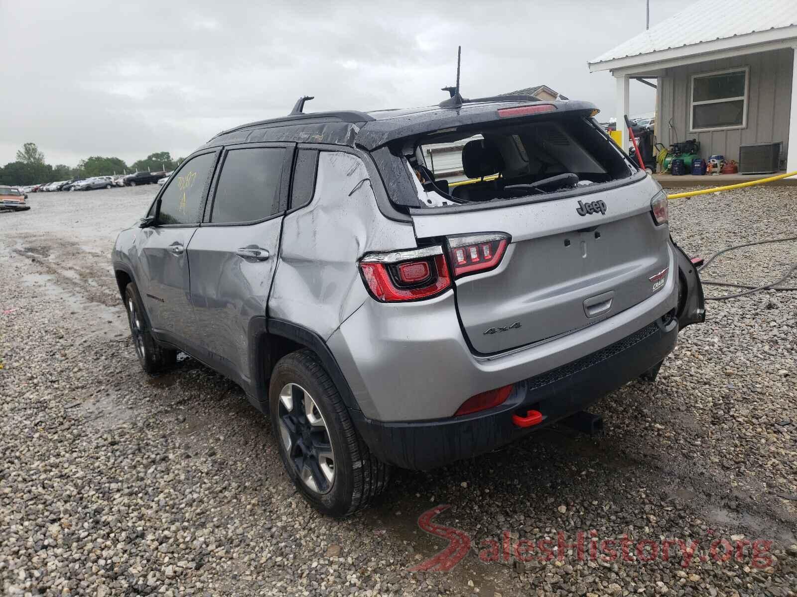 3C4NJDDB9JT441751 2018 JEEP COMPASS