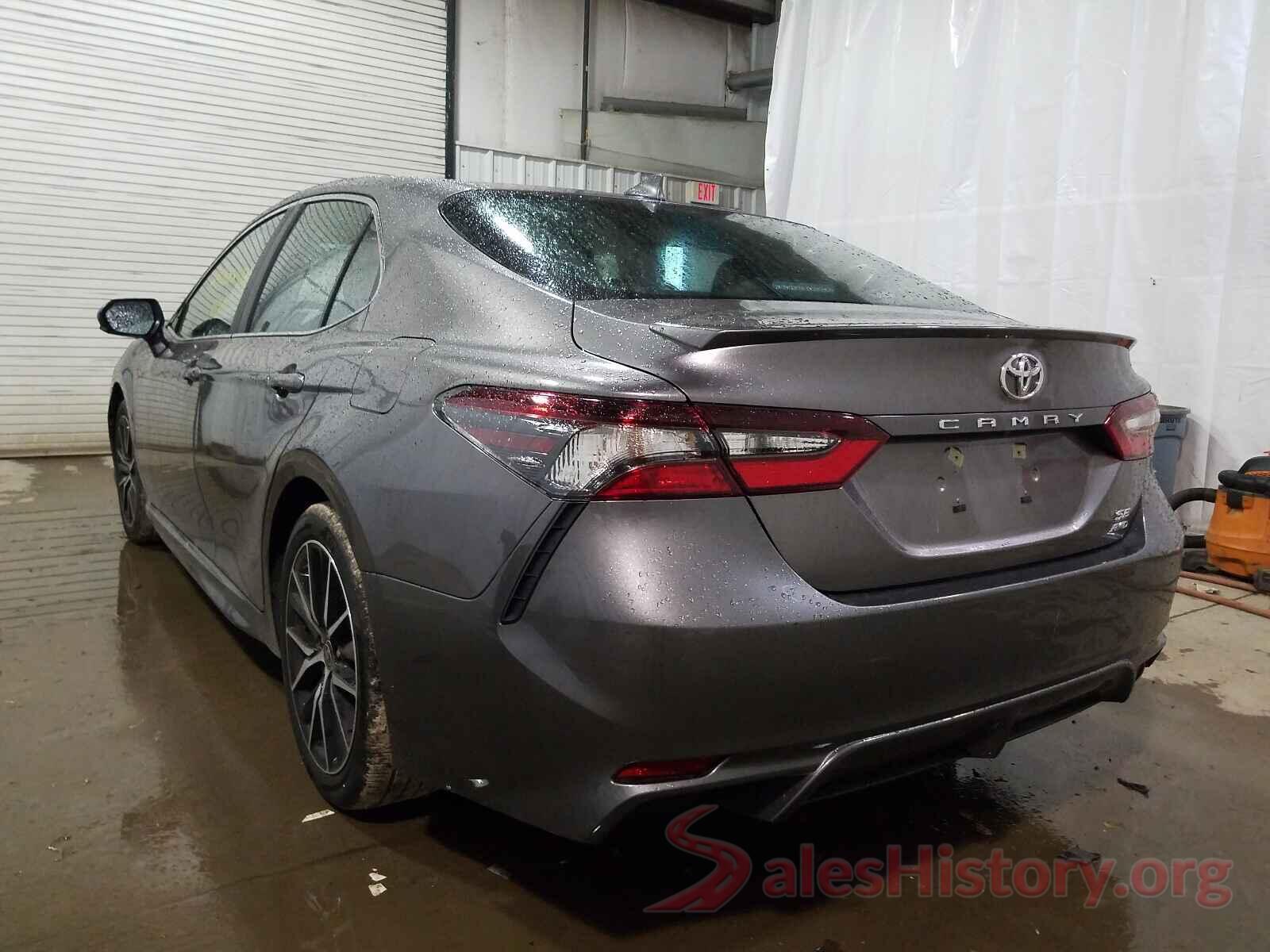 4T1G11BK7MU033149 2021 TOYOTA CAMRY