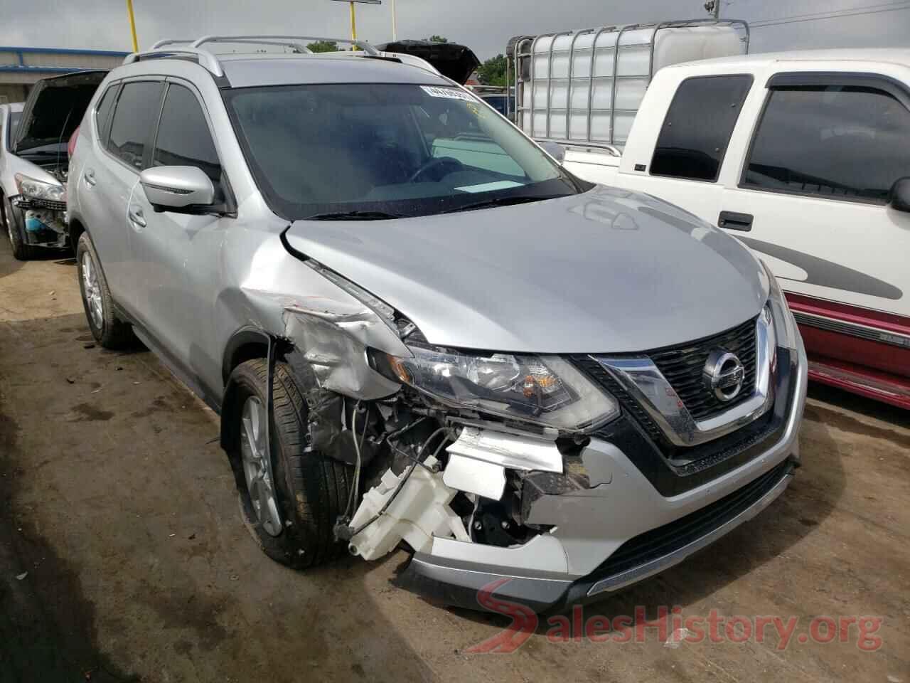 KNMAT2MT7HP507086 2017 NISSAN ROGUE