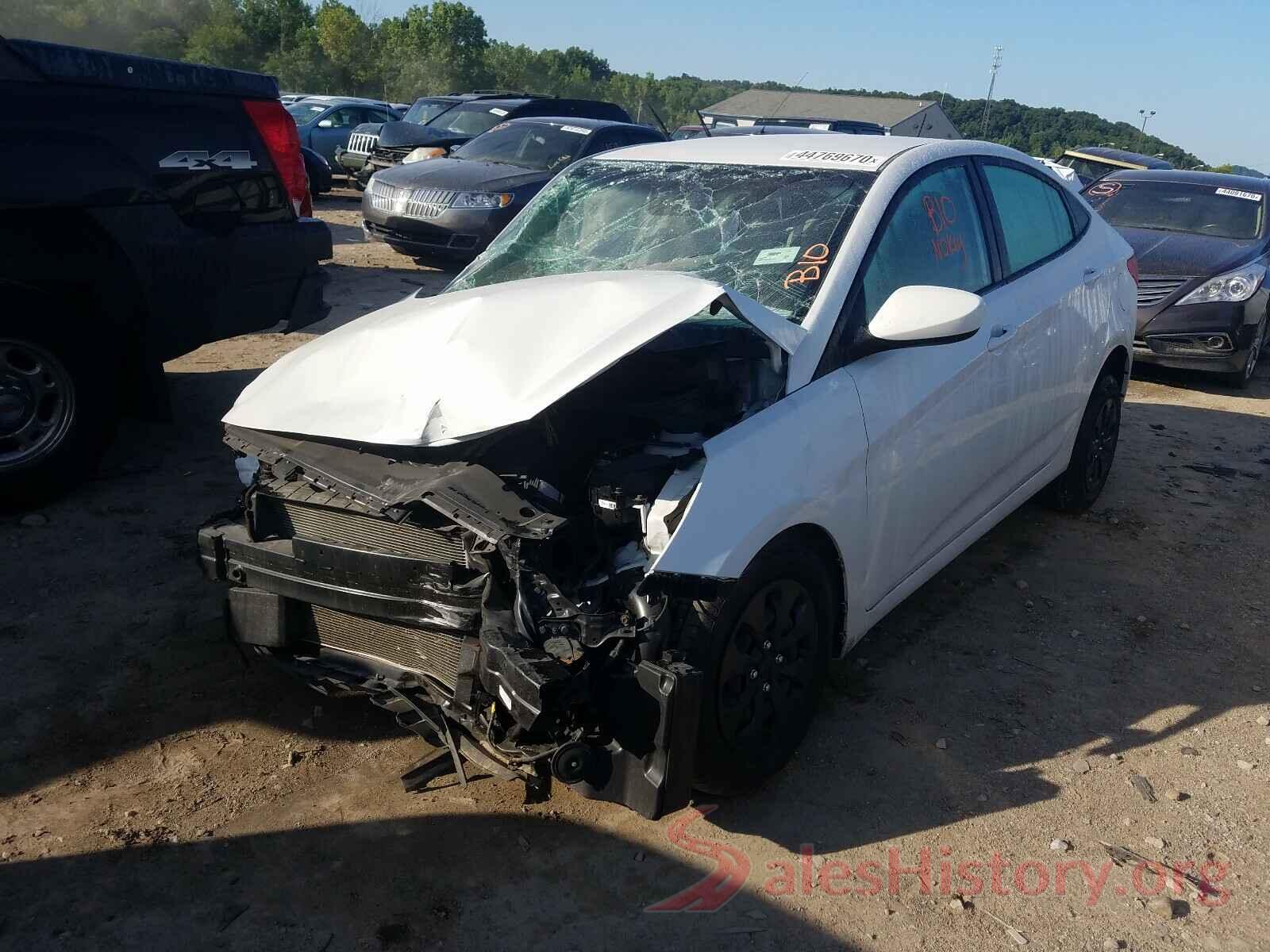 KMHCT4AE5HU366610 2017 HYUNDAI ACCENT